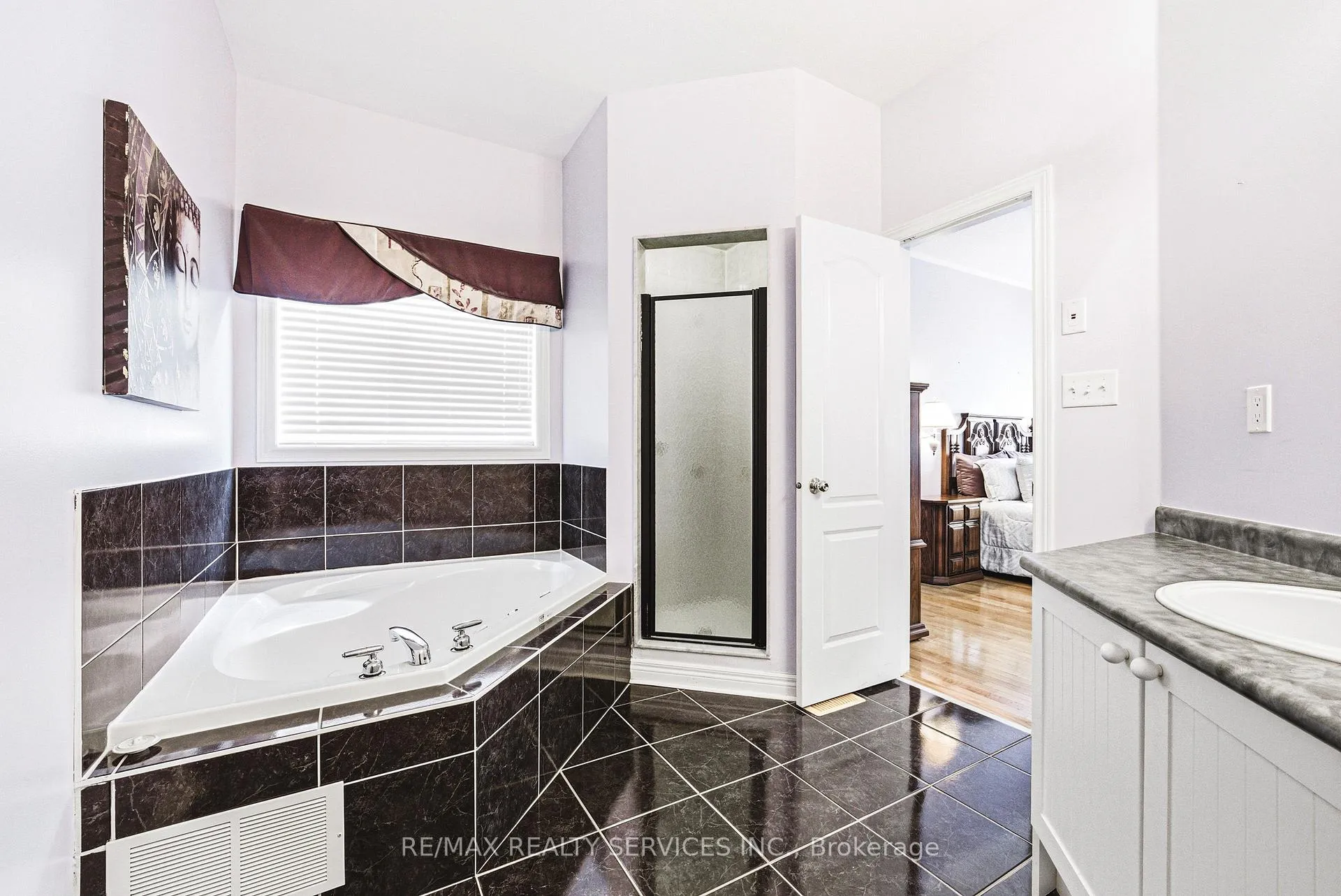 Photo 17 of 16 Sunridge Street, Brampton, Northwest Sandalwood Parkway — HOMEH