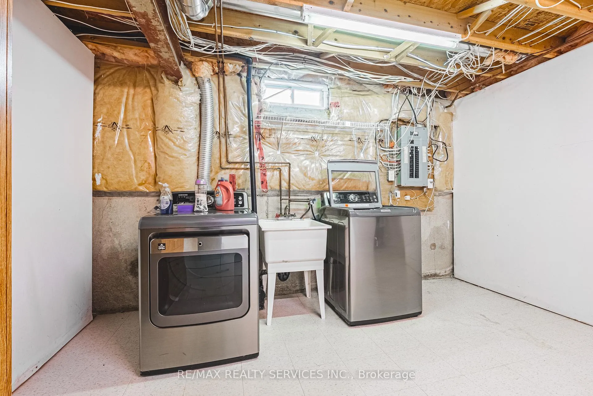 Photo 26 of 16 Sunridge Street, Brampton, Northwest Sandalwood Parkway — HOMEH