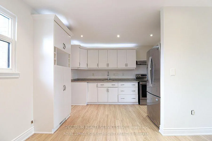 Photo 7 of 15 Golding Avenue, Brampton, Brampton East — HOMEH