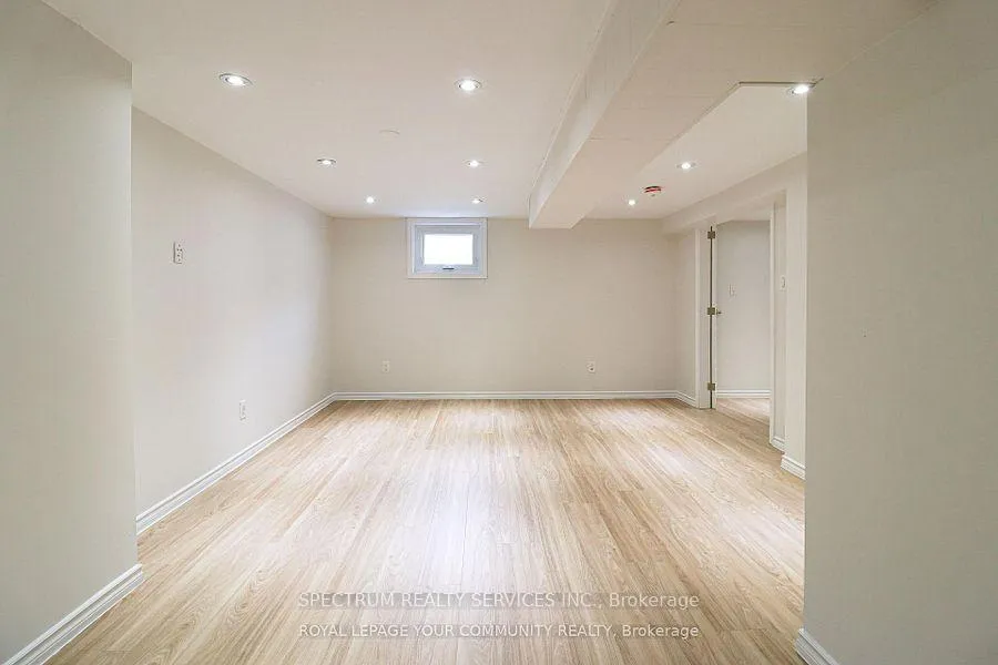 Photo 20 of 15 Golding Avenue, Brampton, Brampton East — HOMEH