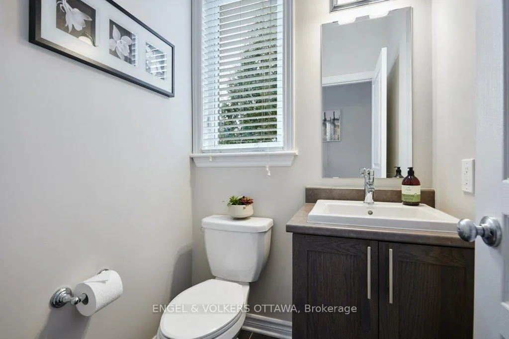Photo 16 of 618 Guernsey Place, Ottawa, Riverside South/Gloucester Glen — HOMEH
