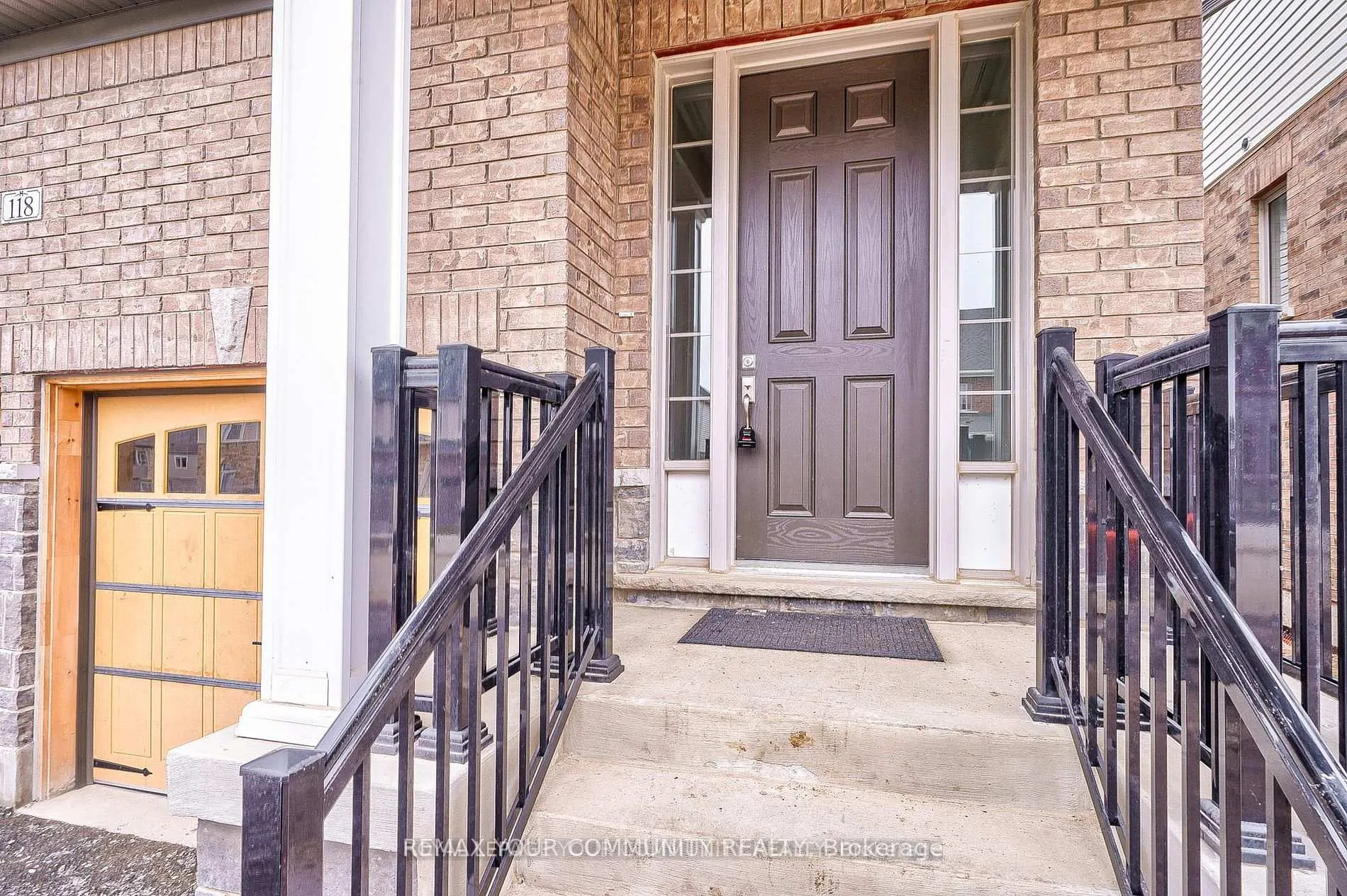 Photo 1 of 118 Broadacre Drive, Kitchener — HOMEH
