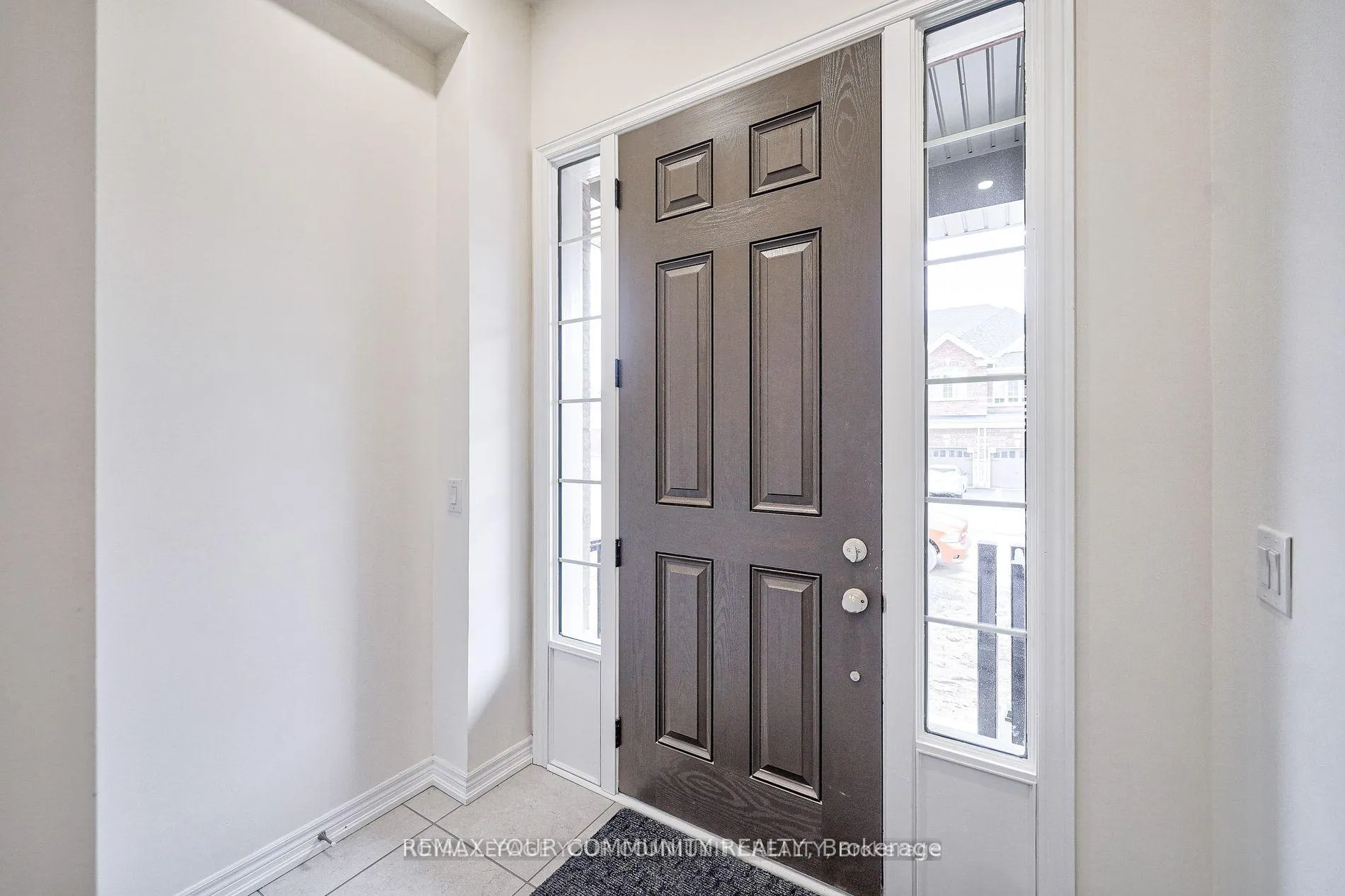 Photo 8 of 118 Broadacre Drive, Kitchener — HOMEH