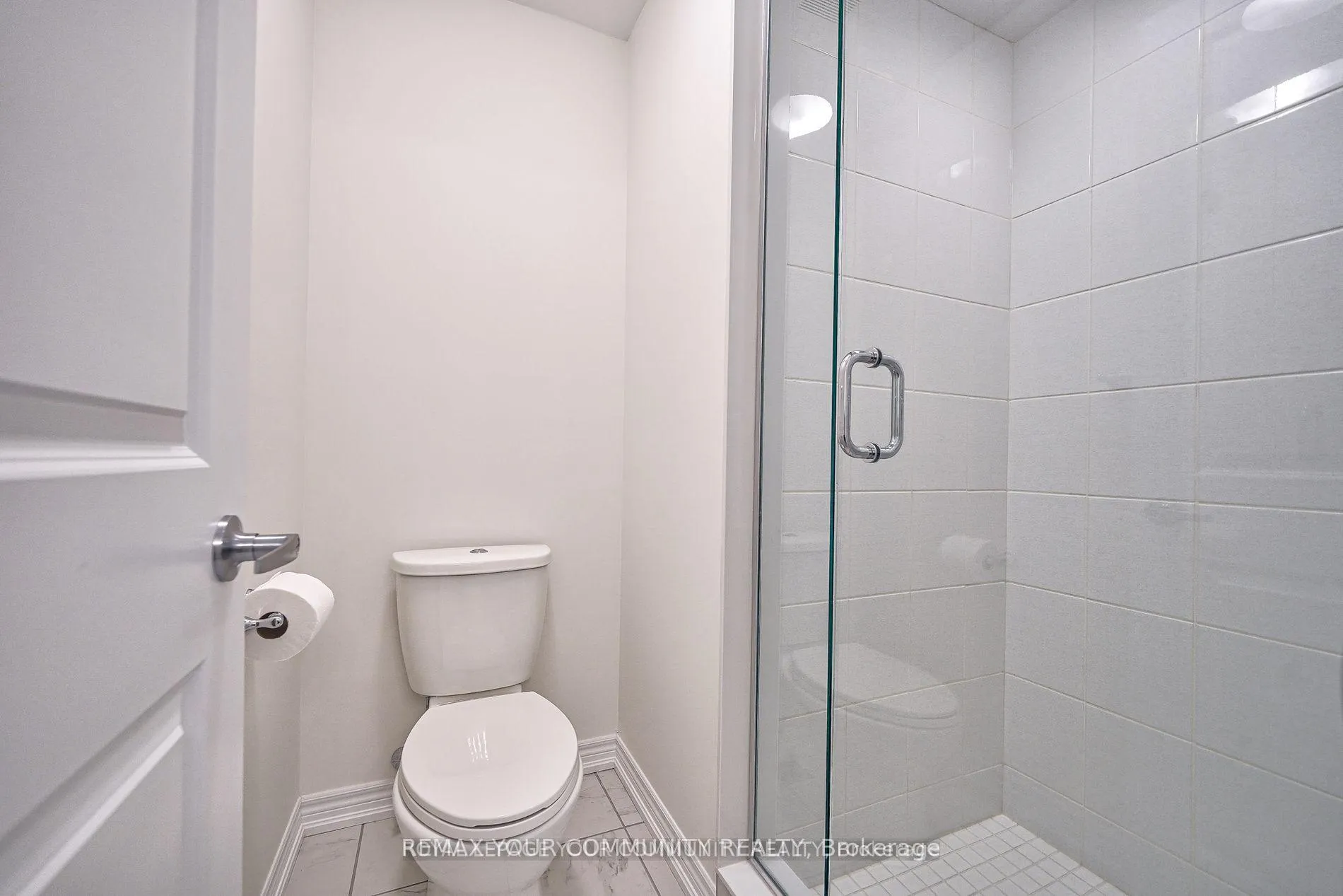 Photo 33 of 118 Broadacre Drive, Kitchener — HOMEH