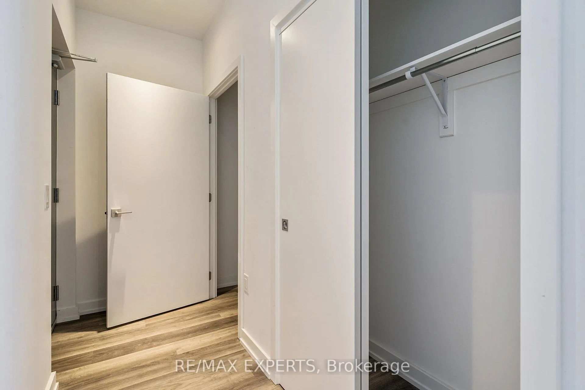 Photo 8 of Unit 222, 430 Essa Road, Barrie, Holly — HOMEH