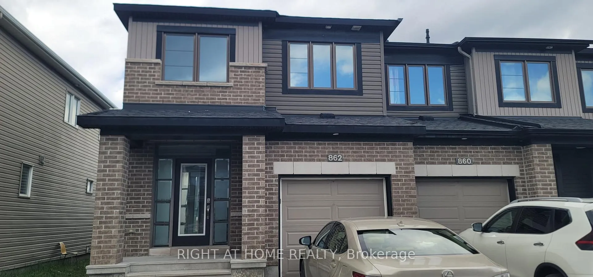Photo 1 of 862 Kilbirnie Drive, Ottawa, Barrhaven - Half Moon Bay — HOMEH