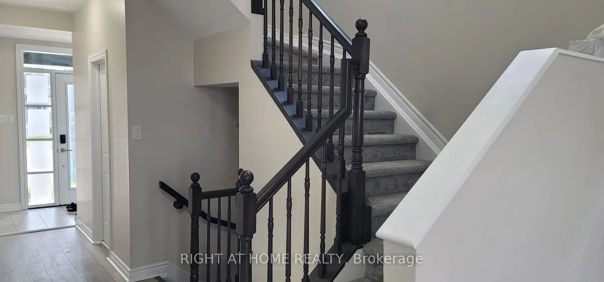 Photo 9 of 862 Kilbirnie Drive, Ottawa, Barrhaven - Half Moon Bay — HOMEH