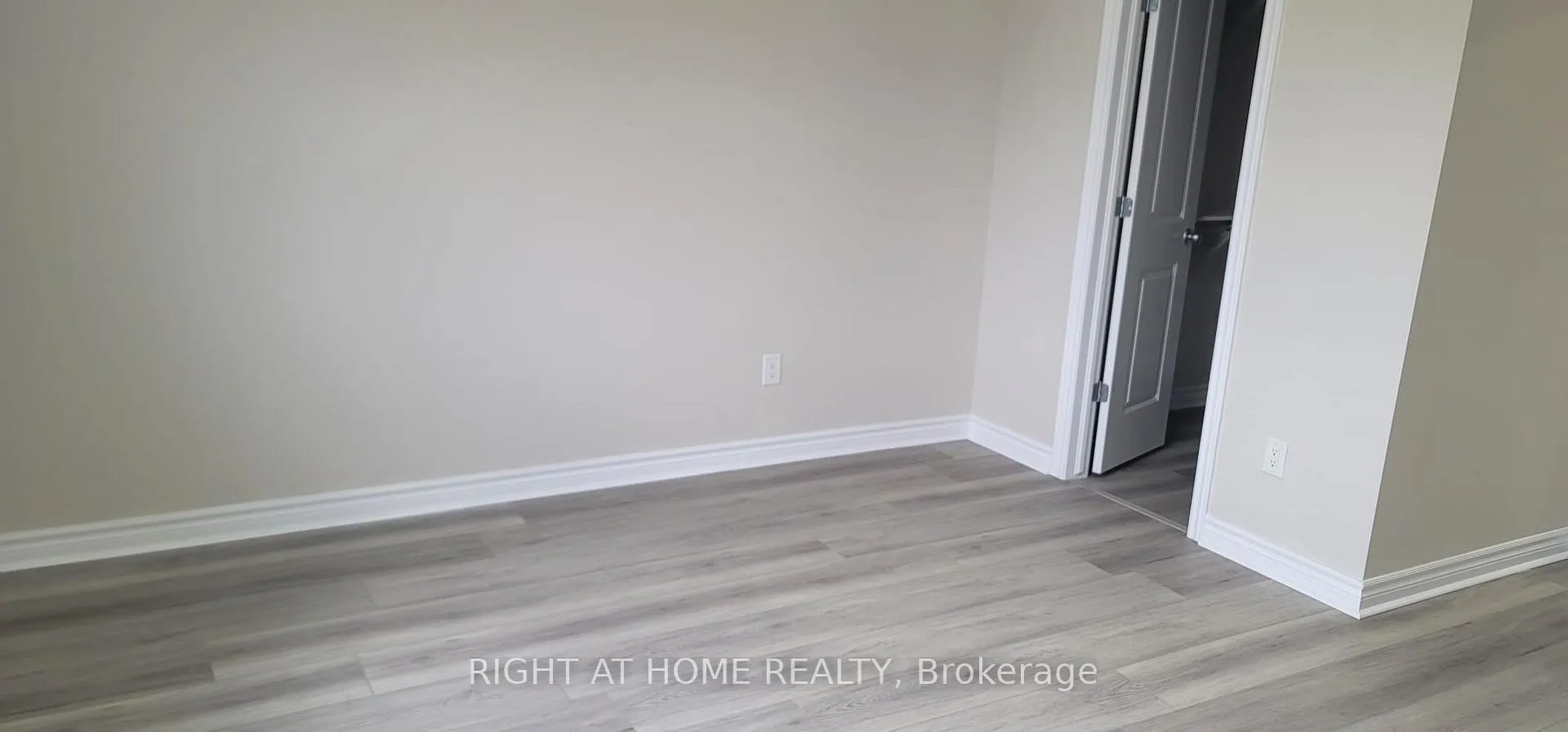 Photo 18 of 862 Kilbirnie Drive, Ottawa, Barrhaven - Half Moon Bay — HOMEH