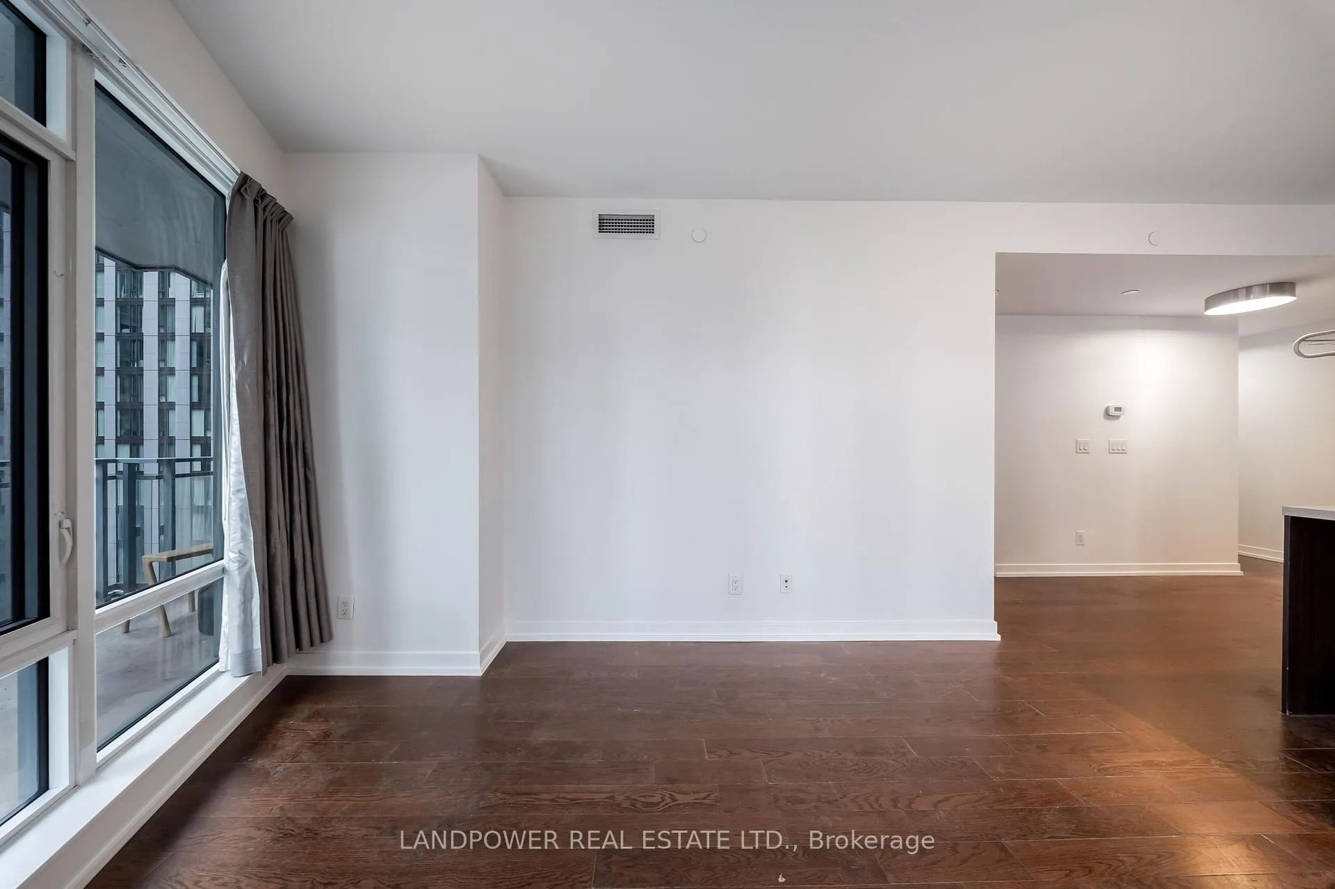 Photo 18 of Unit 2811, 21 Widmer Street, Toronto, Waterfront Communities — HOMEH