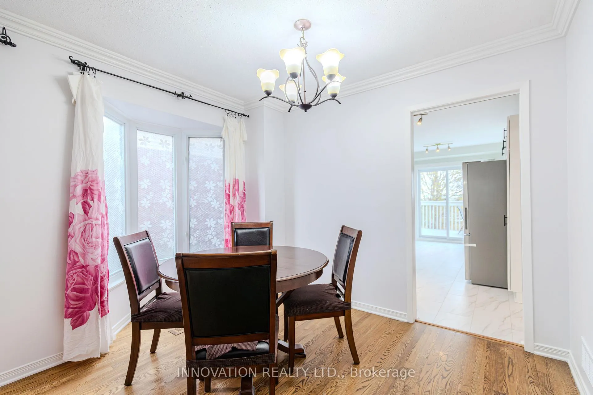 Photo 10 of 152 McCurdy Drive E, Ottawa, Kanata - Katimavik — HOMEH