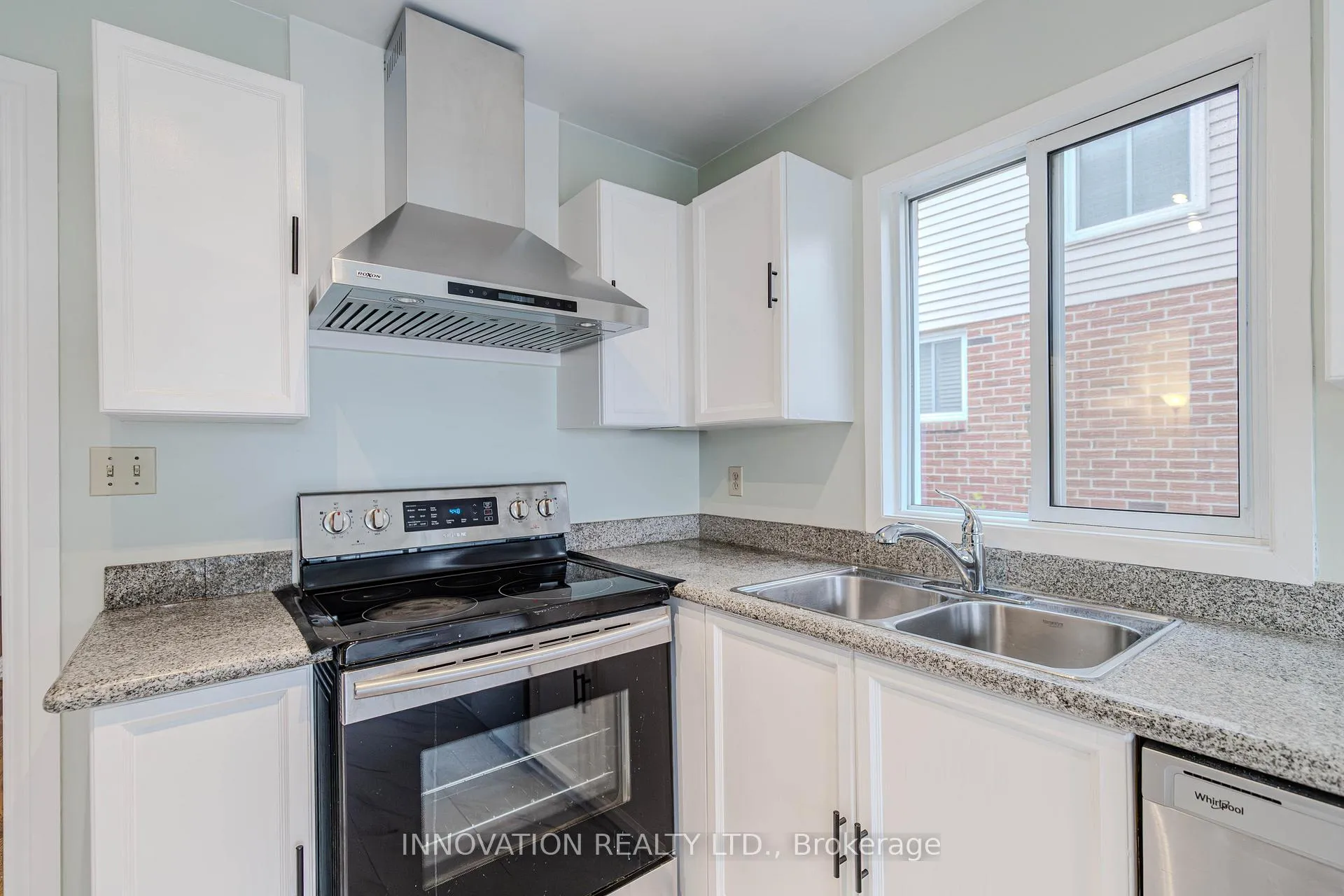 Photo 14 of 152 McCurdy Drive E, Ottawa, Kanata - Katimavik — HOMEH