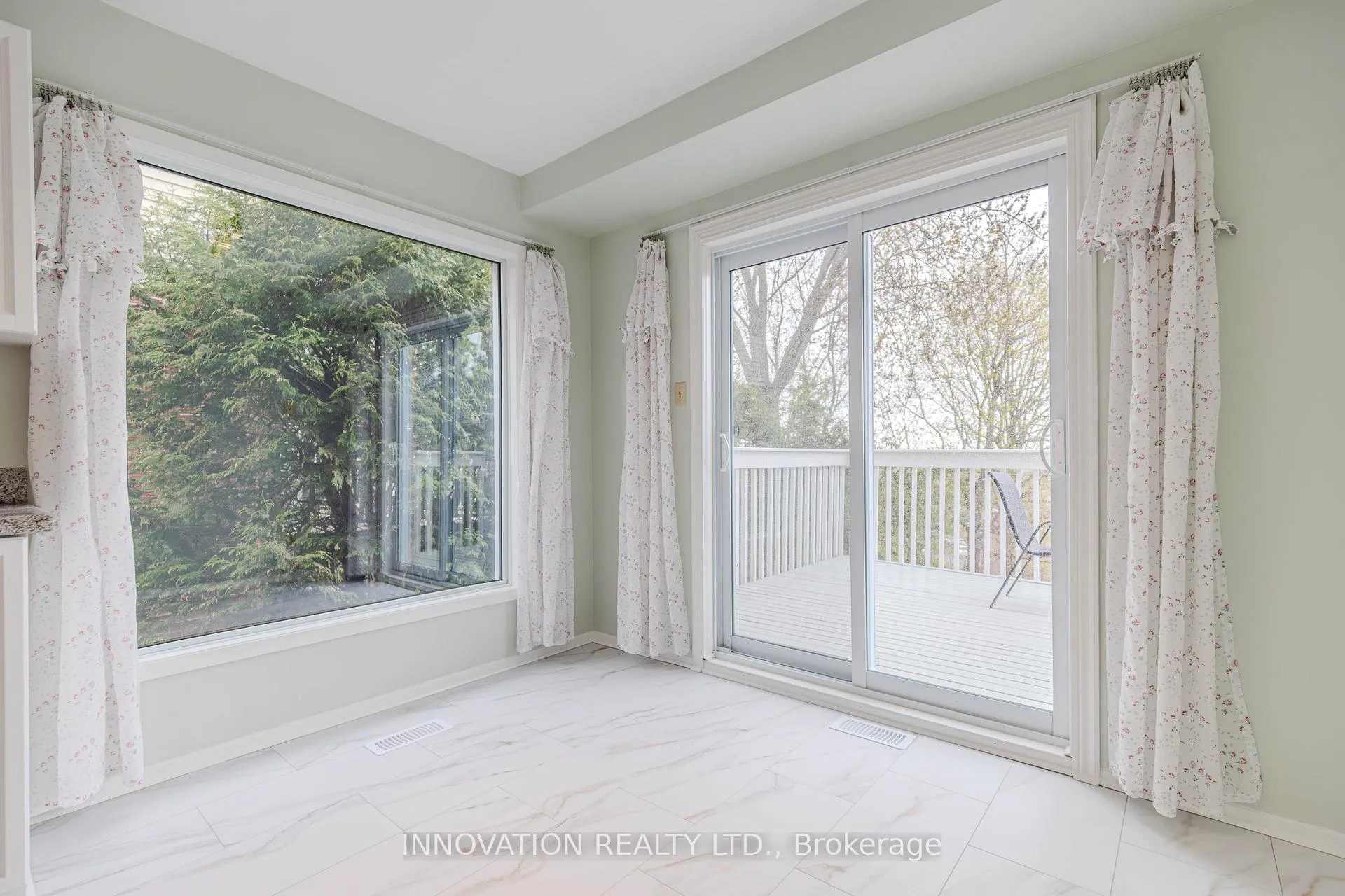 Photo 16 of 152 McCurdy Drive E, Ottawa, Kanata - Katimavik — HOMEH