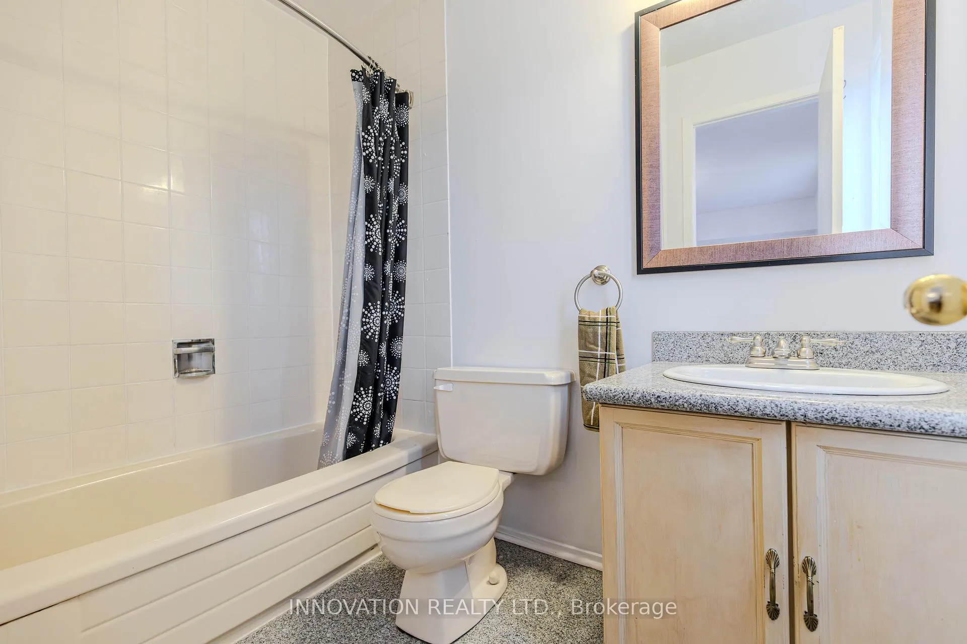 Photo 26 of 152 McCurdy Drive E, Ottawa, Kanata - Katimavik — HOMEH