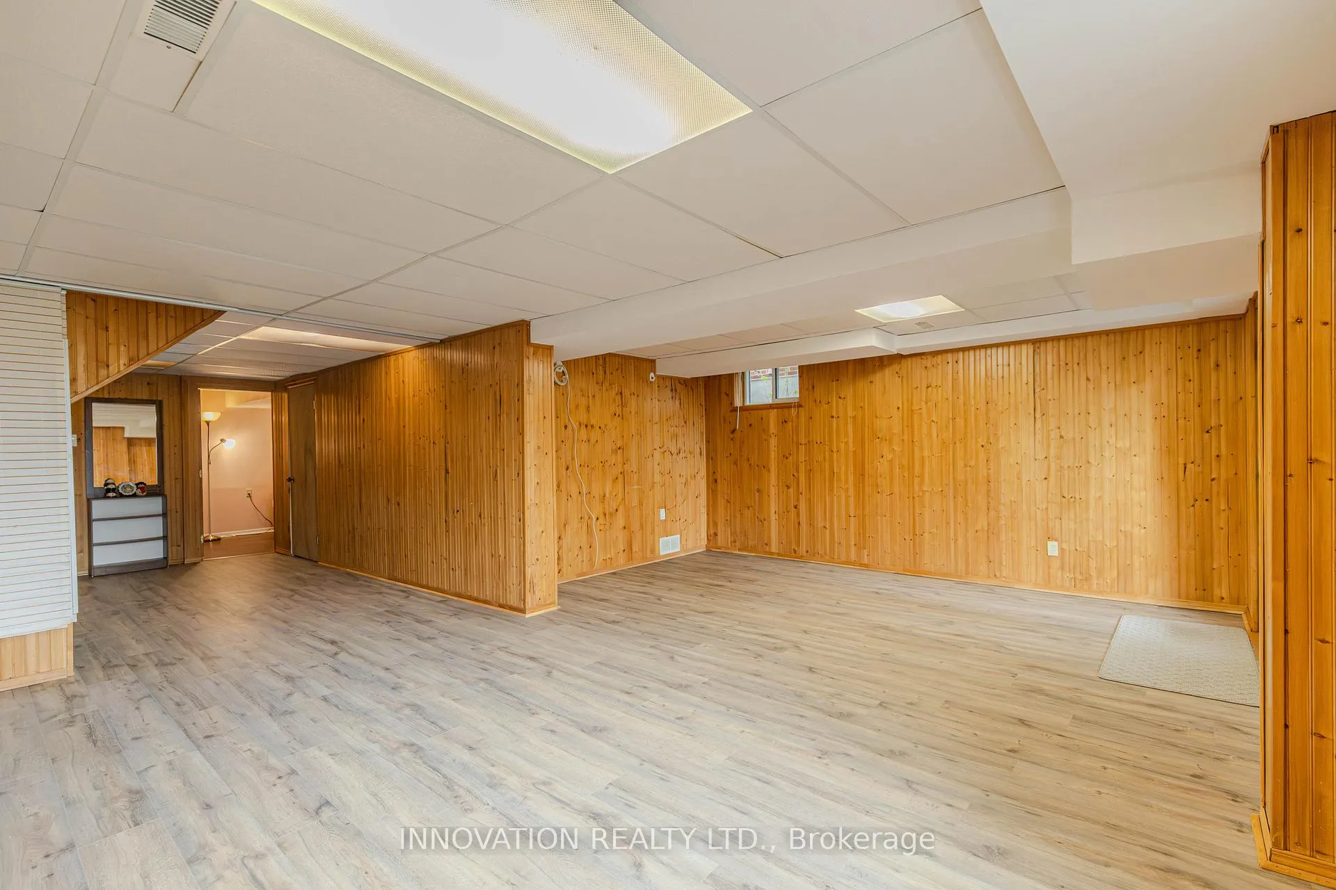 Photo 38 of 152 McCurdy Drive E, Ottawa, Kanata - Katimavik — HOMEH