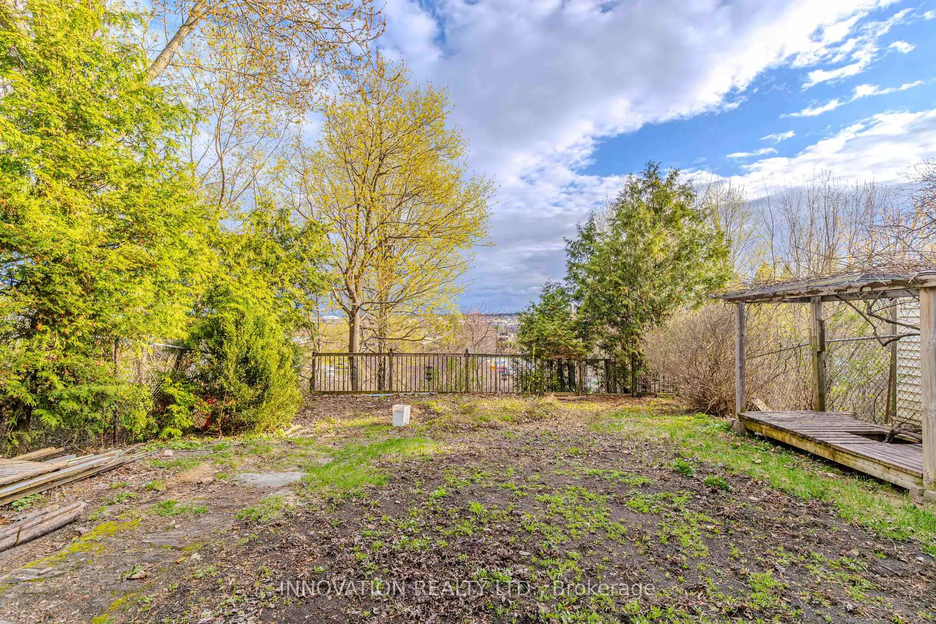 Photo 42 of 152 McCurdy Drive E, Ottawa, Kanata - Katimavik — HOMEH
