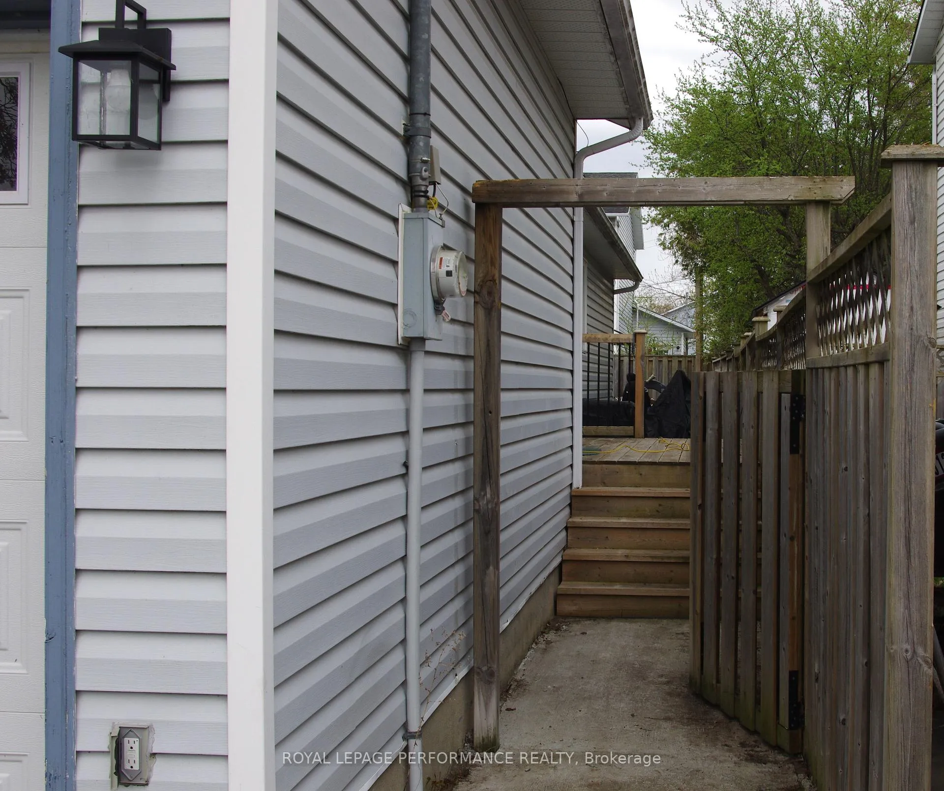 Photo 7 of 76 Lemaistre Street, Carleton Place — HOMEH