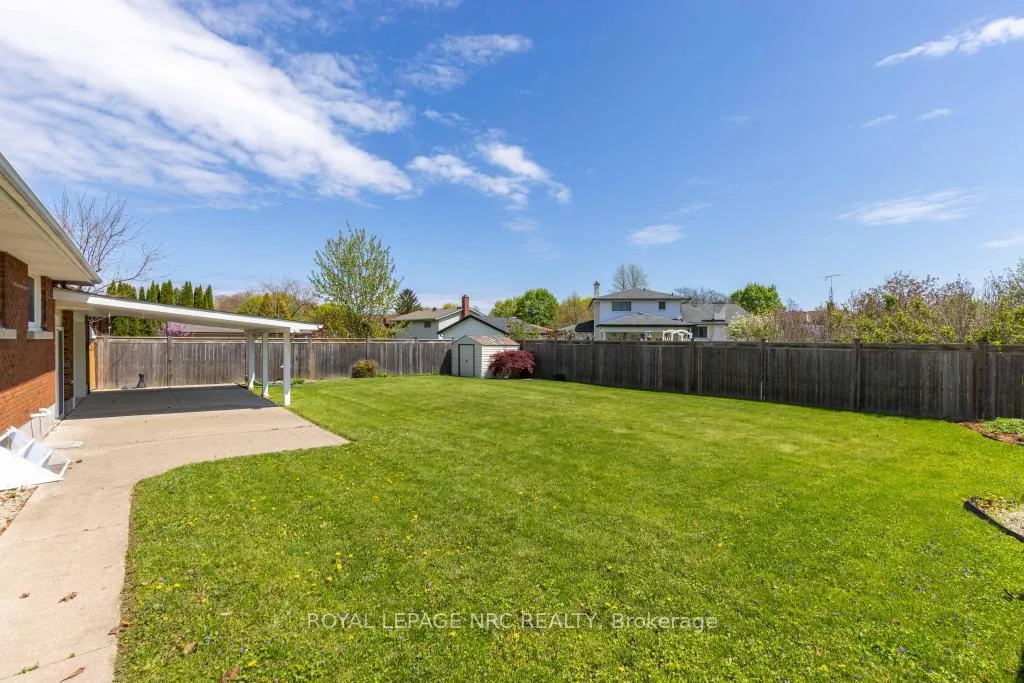 Photo 19 of 52 White Street, St. Catharines, Vine/Linwell — HOMEH
