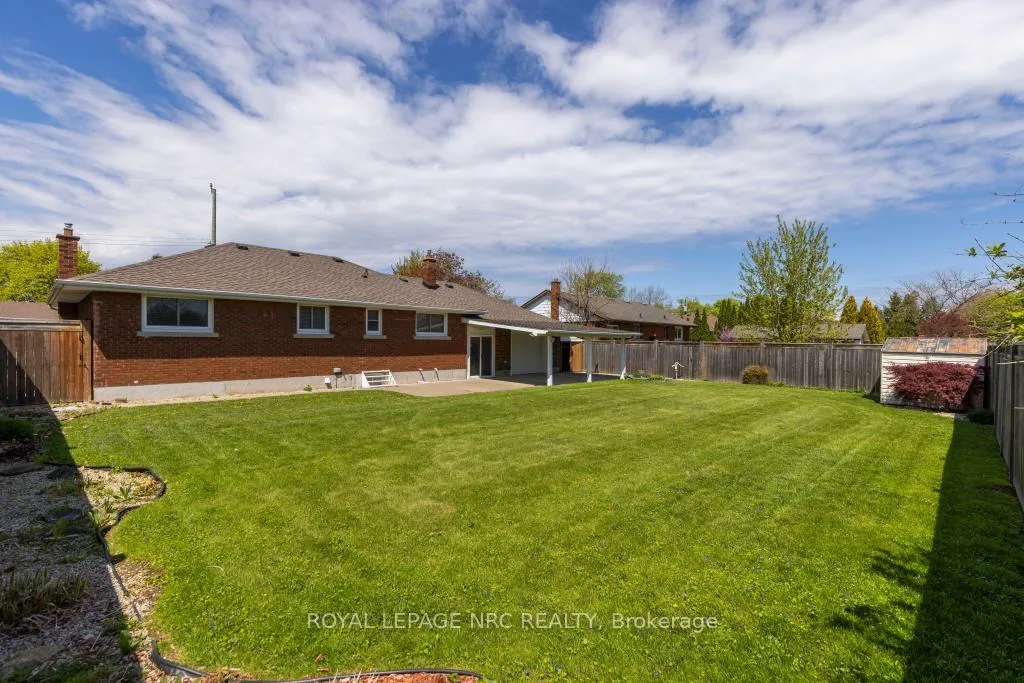 Photo 20 of 52 White Street, St. Catharines, Vine/Linwell — HOMEH
