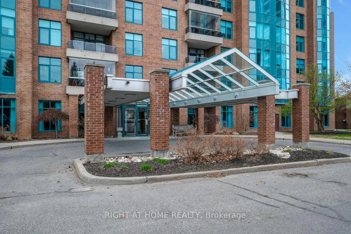 Photo 3 of Unit 904, 3590 Rivergate Way, Ottawa, Quinterra — HOMEH