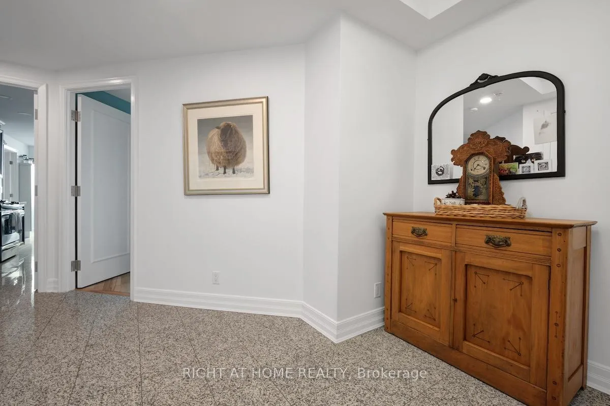 Photo 10 of Unit 904, 3590 Rivergate Way, Ottawa, Quinterra — HOMEH