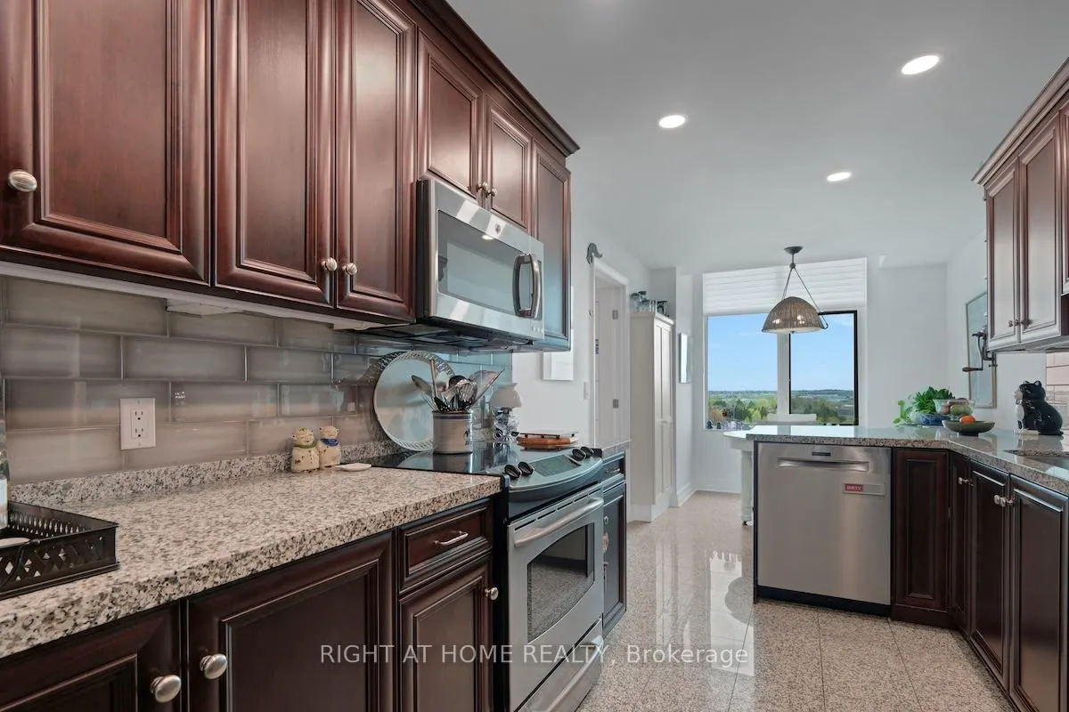 Photo 22 of Unit 904, 3590 Rivergate Way, Ottawa, Quinterra — HOMEH