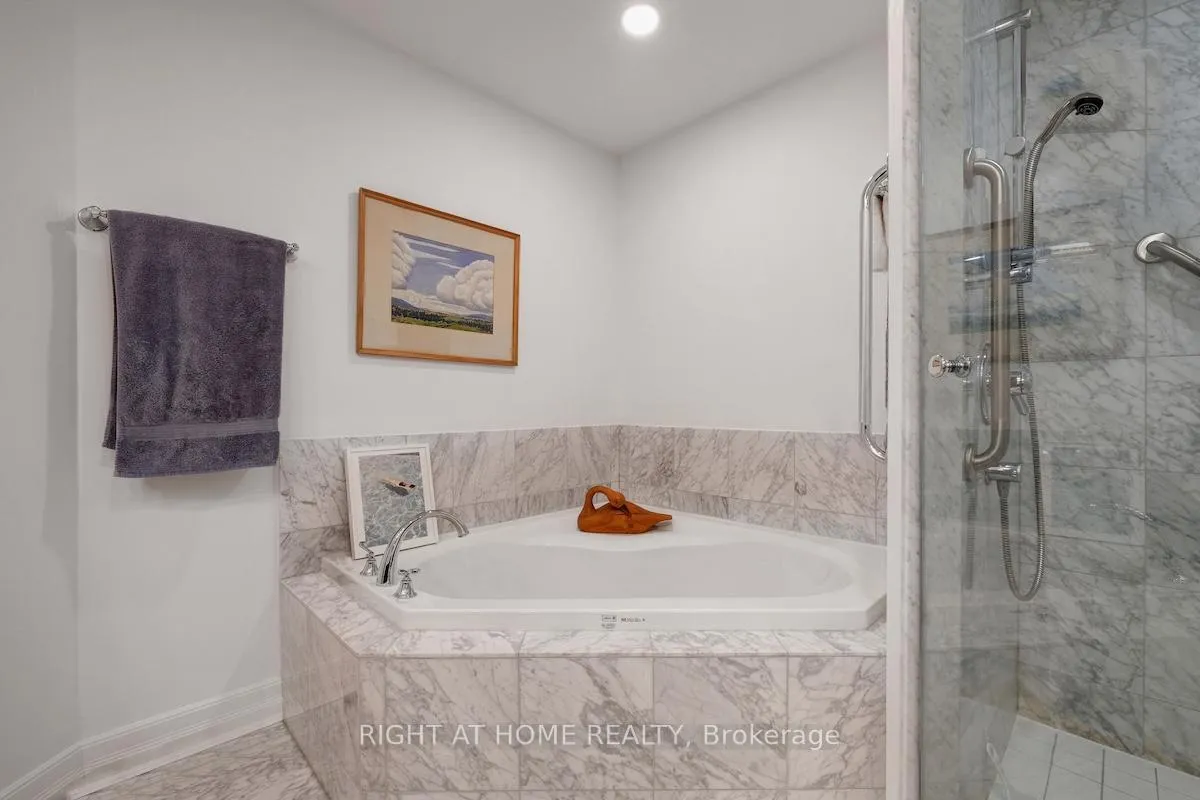 Photo 26 of Unit 904, 3590 Rivergate Way, Ottawa, Quinterra — HOMEH