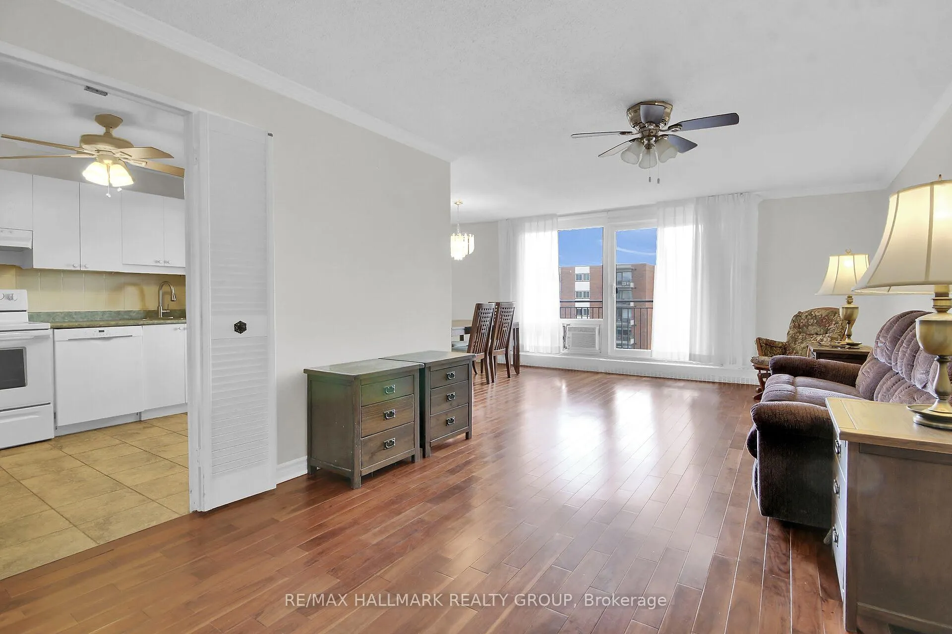 Photo 7 of Unit 1114, 1485 Baseline Road, Ottawa, Copeland Park — HOMEH