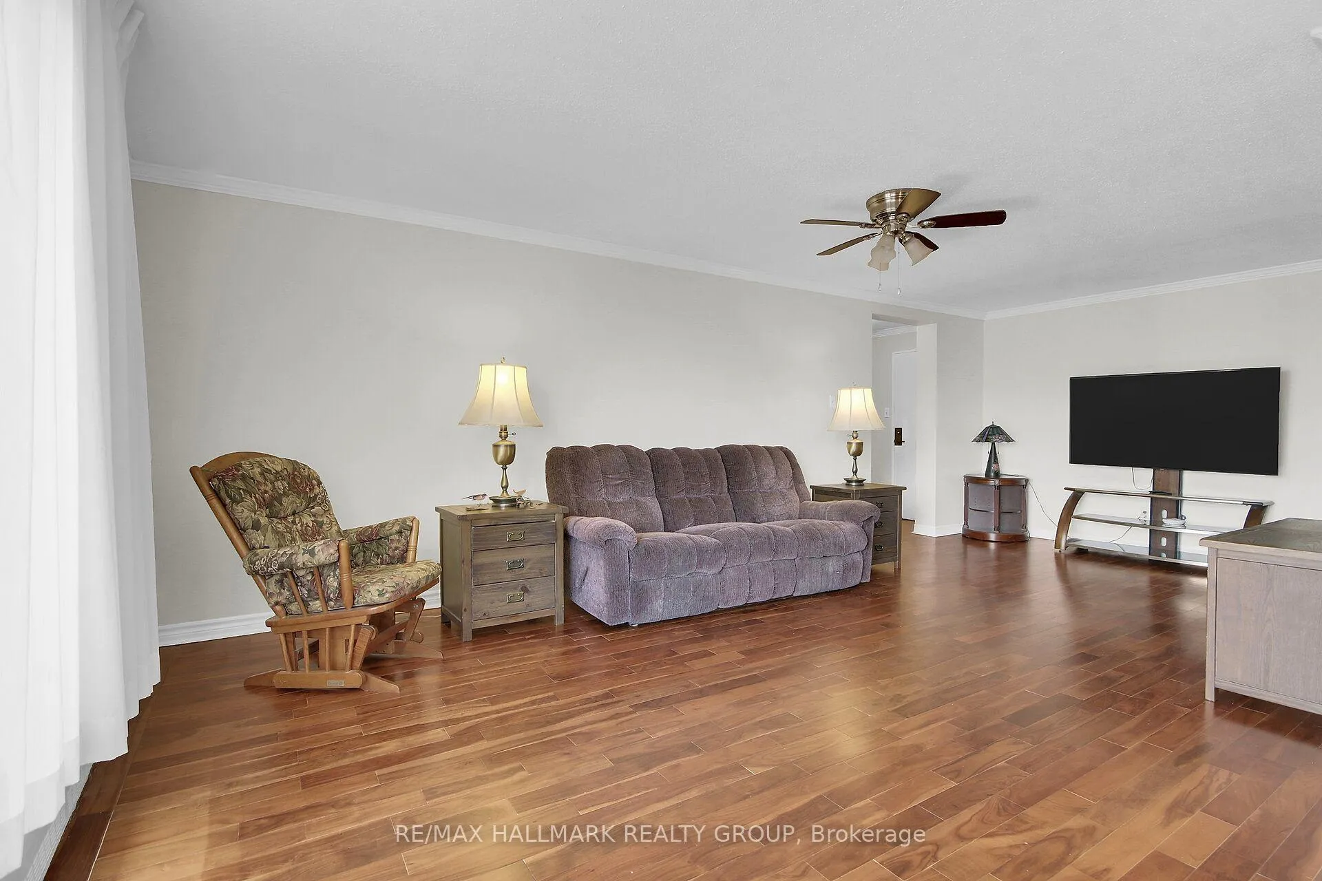 Photo 12 of Unit 1114, 1485 Baseline Road, Ottawa, Copeland Park — HOMEH