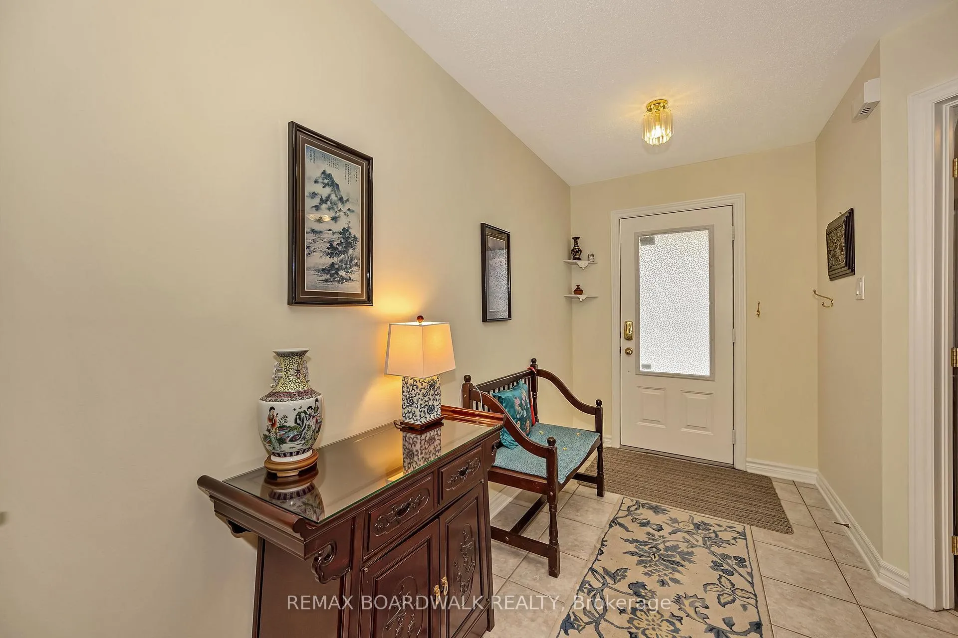 Photo 3 of 18 Fieldcrest Avenue, Ottawa, Barrhaven - Longfields — HOMEH