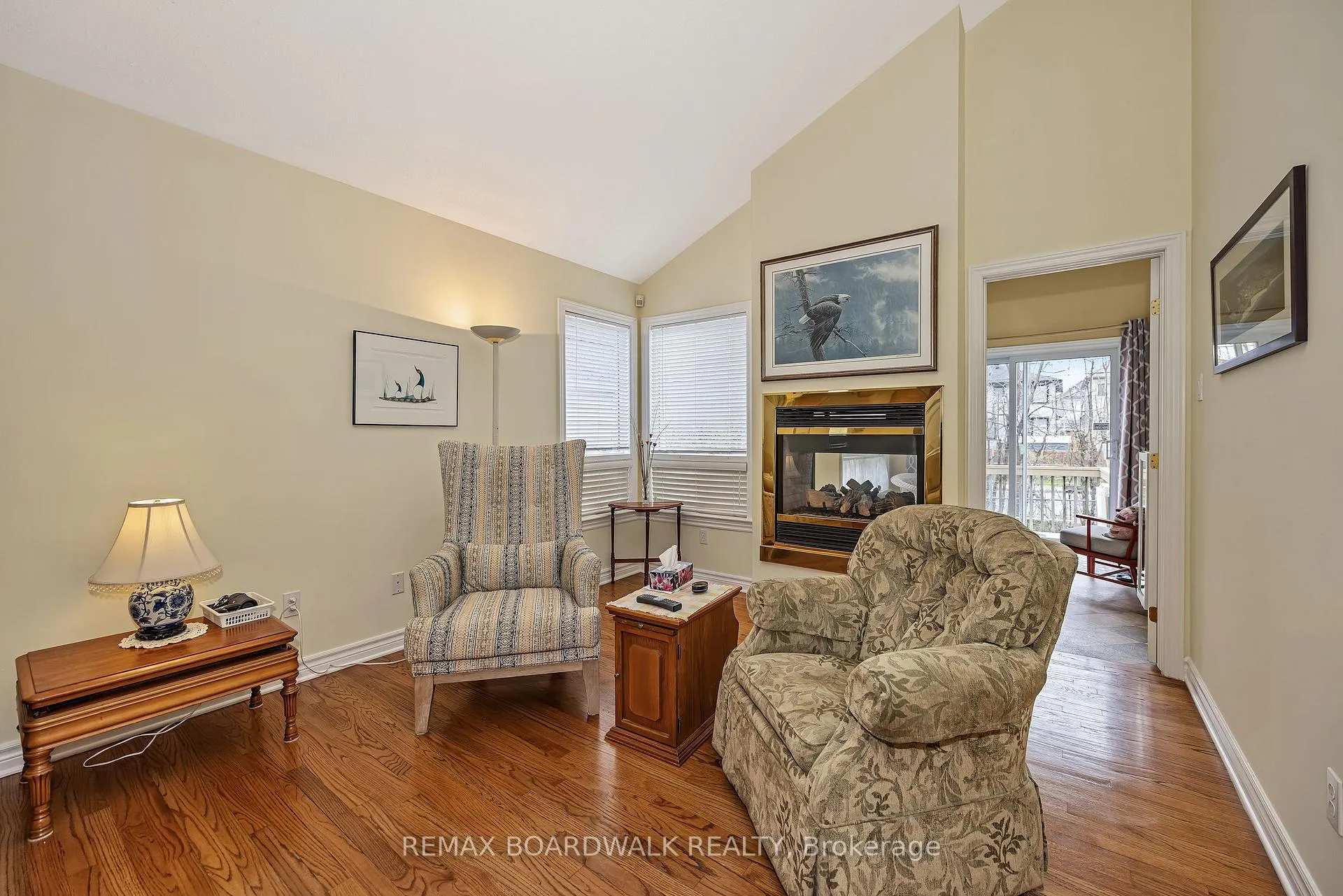 Photo 8 of 18 Fieldcrest Avenue, Ottawa, Barrhaven - Longfields — HOMEH