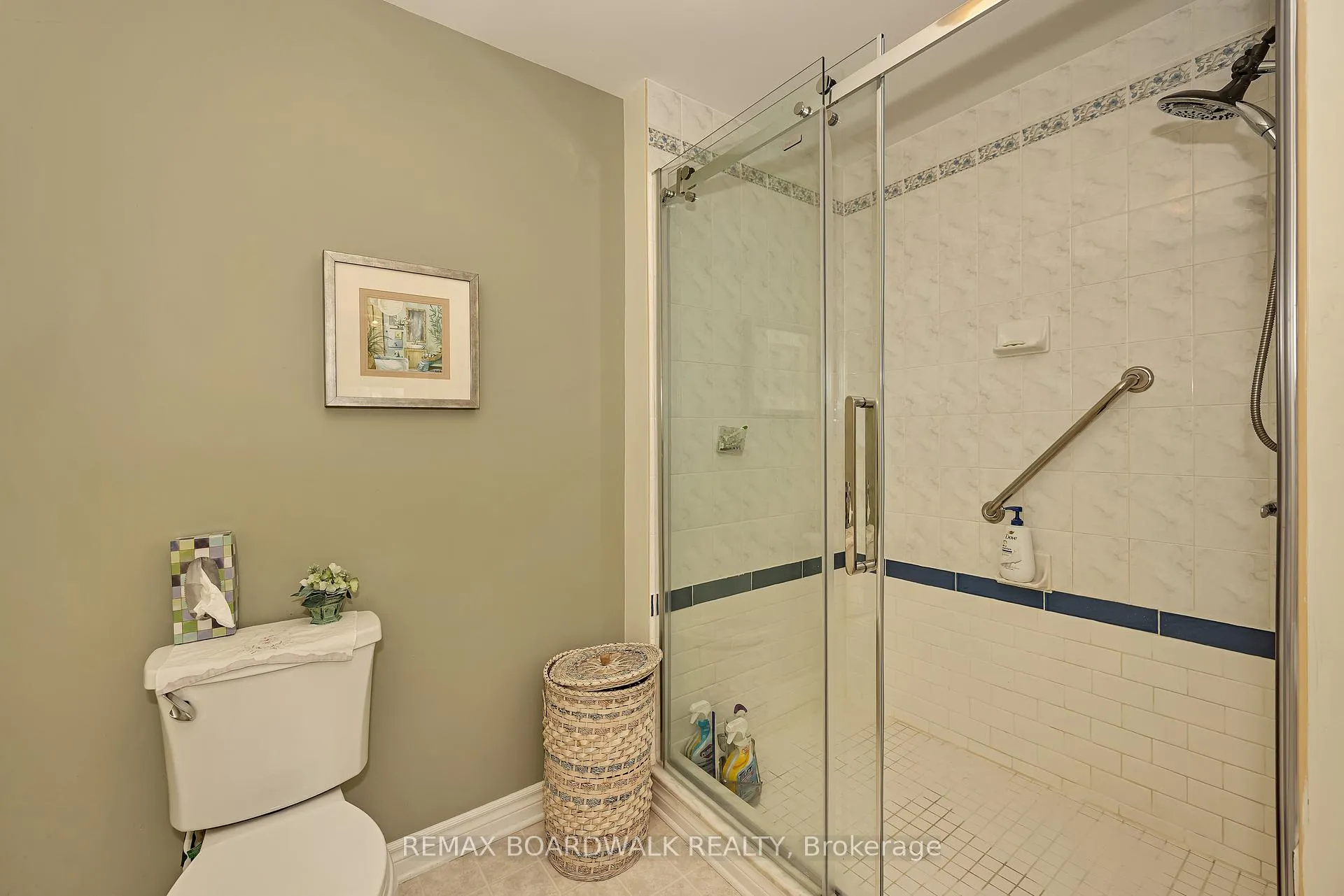 Photo 20 of 18 Fieldcrest Avenue, Ottawa, Barrhaven - Longfields — HOMEH