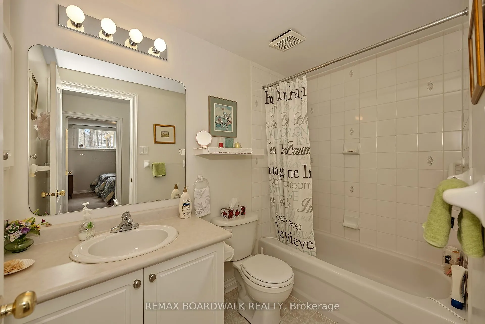 Photo 33 of 18 Fieldcrest Avenue, Ottawa, Barrhaven - Longfields — HOMEH