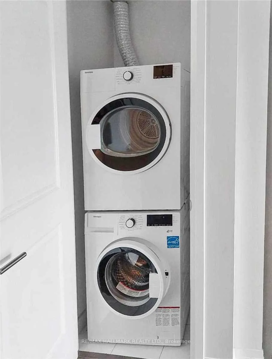 Photo 13 of Unit 417, 2301 Danforth Avenue, Toronto, East End-Danforth — HOMEH