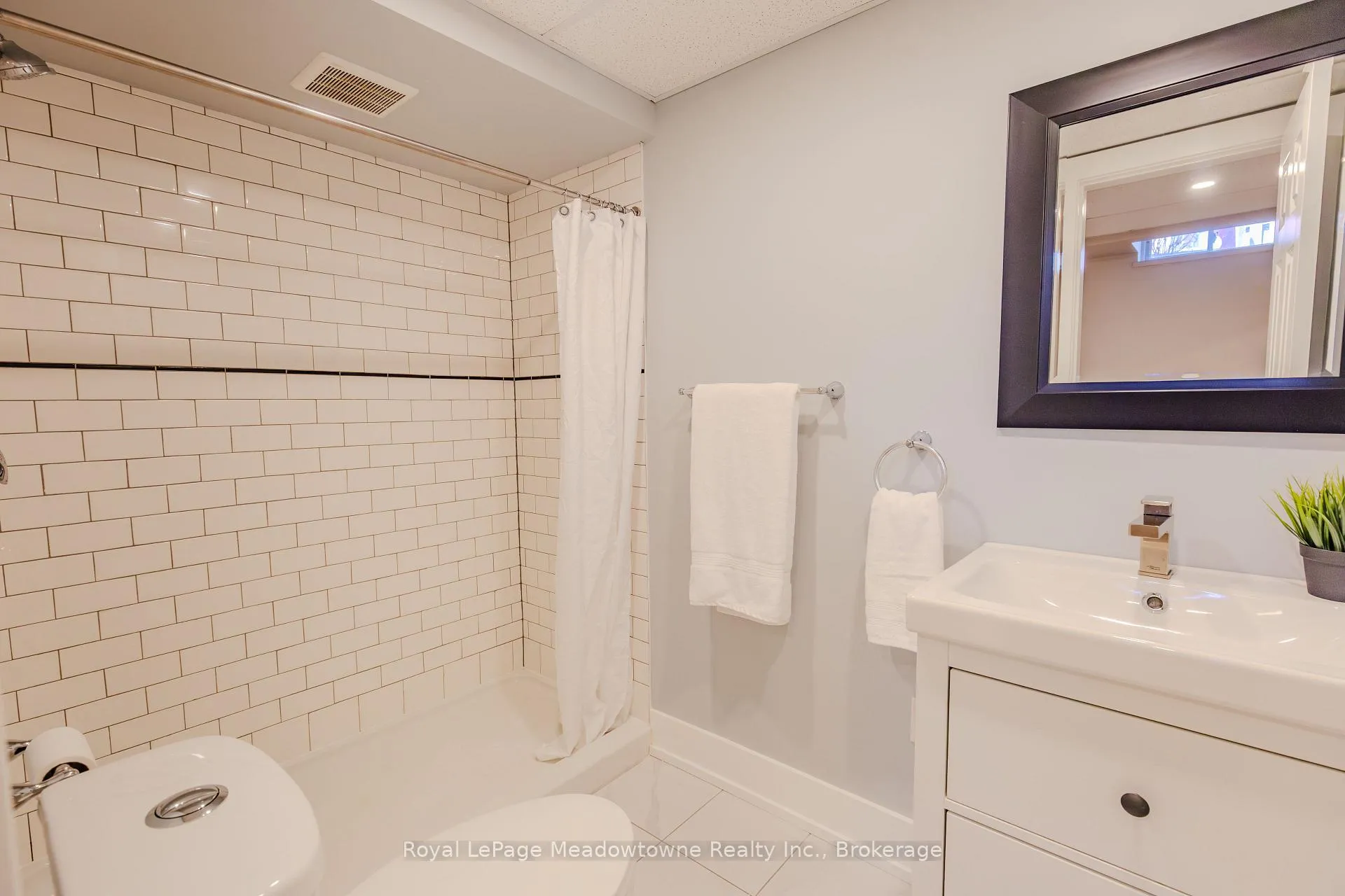 Photo 41 of 111 Waters Boulevard, Milton, Dempsey — HOMEH