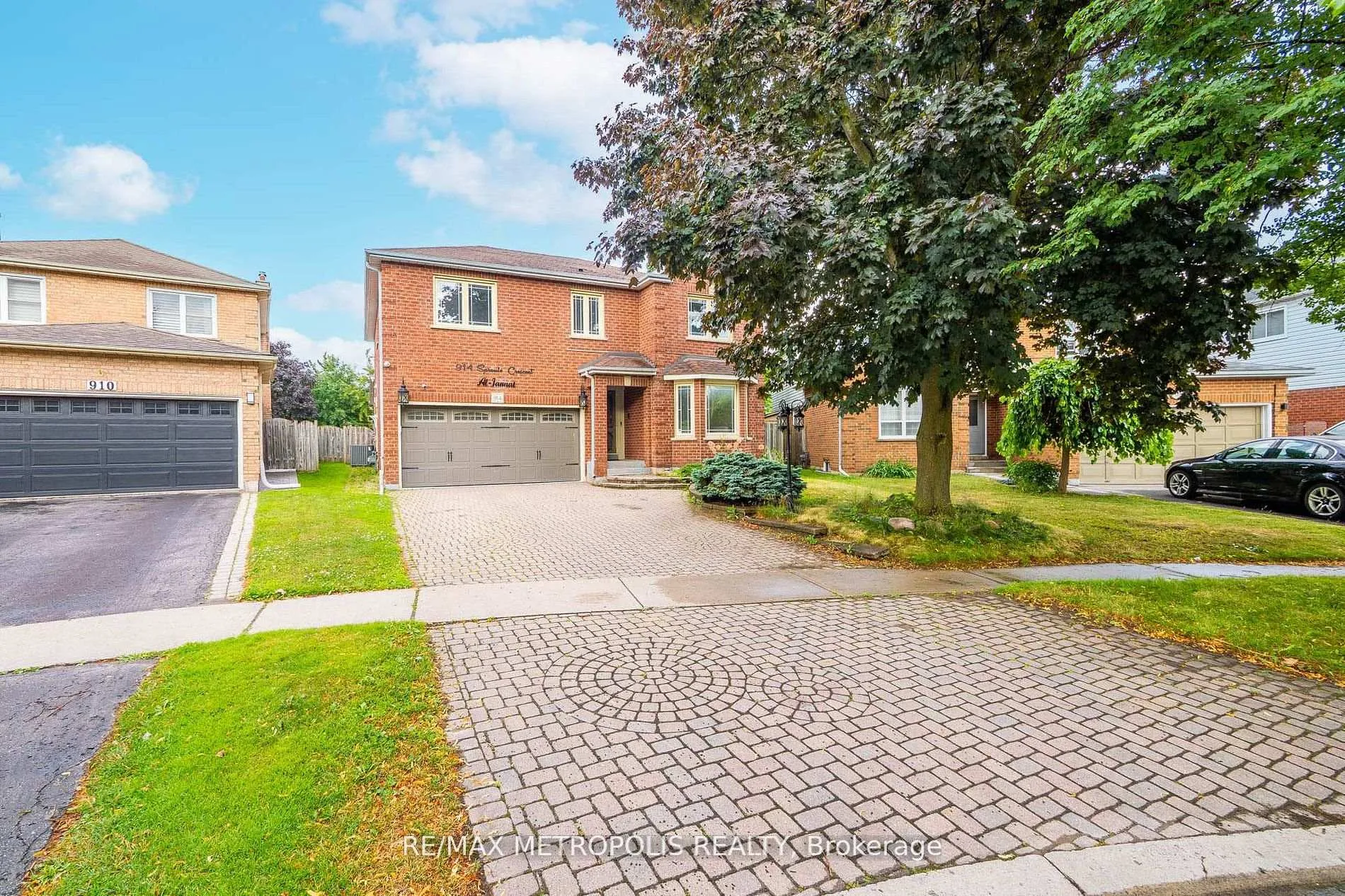 Photo 26 of 914 Sproule Crescent, Oshawa, Pinecrest — HOMEH