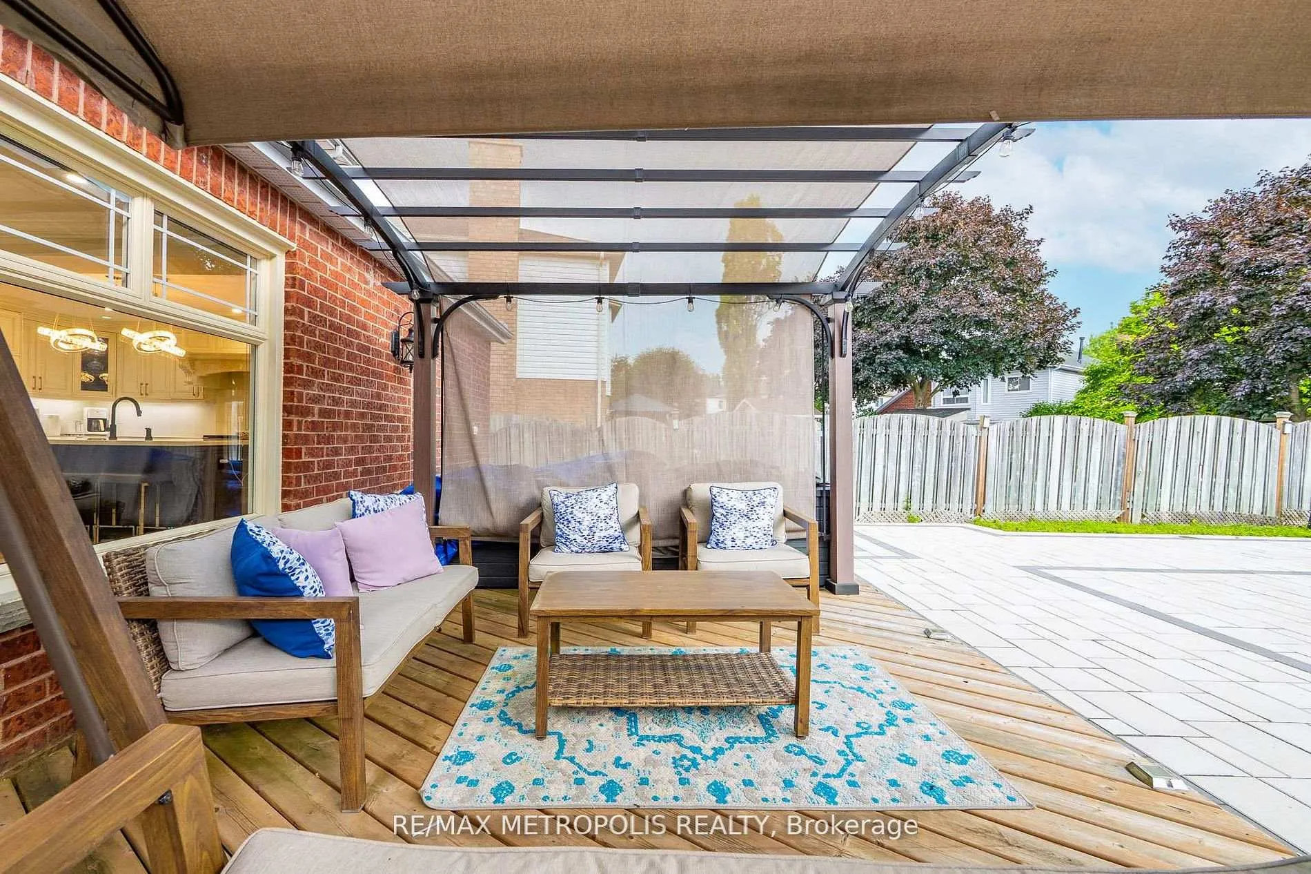 Photo 33 of 914 Sproule Crescent, Oshawa, Pinecrest — HOMEH