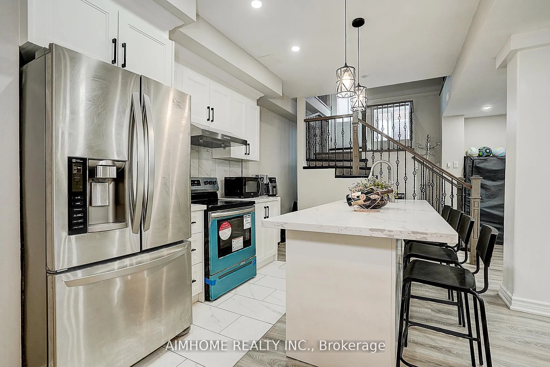 Photo 34 of 901 Eagle Ridge Drive, Oshawa, Taunton — HOMEH