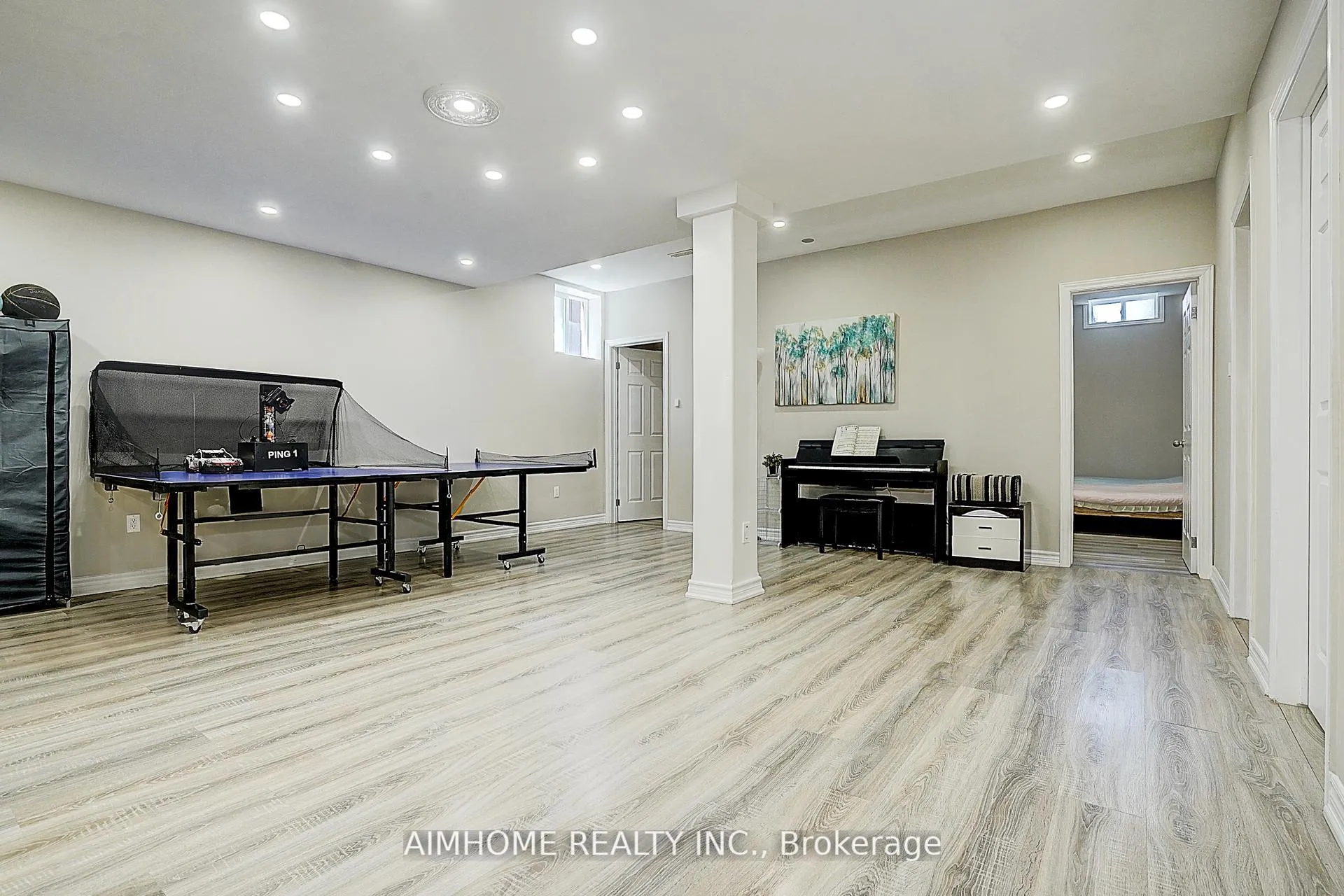 Photo 35 of 901 Eagle Ridge Drive, Oshawa, Taunton — HOMEH