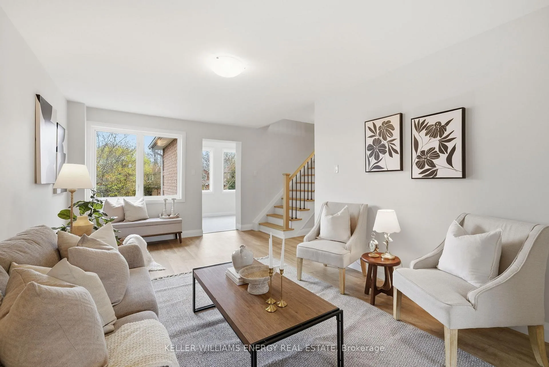 Photo 2 of 21 Elephant Hill Drive, Clarington, Bowmanville — HOMEH