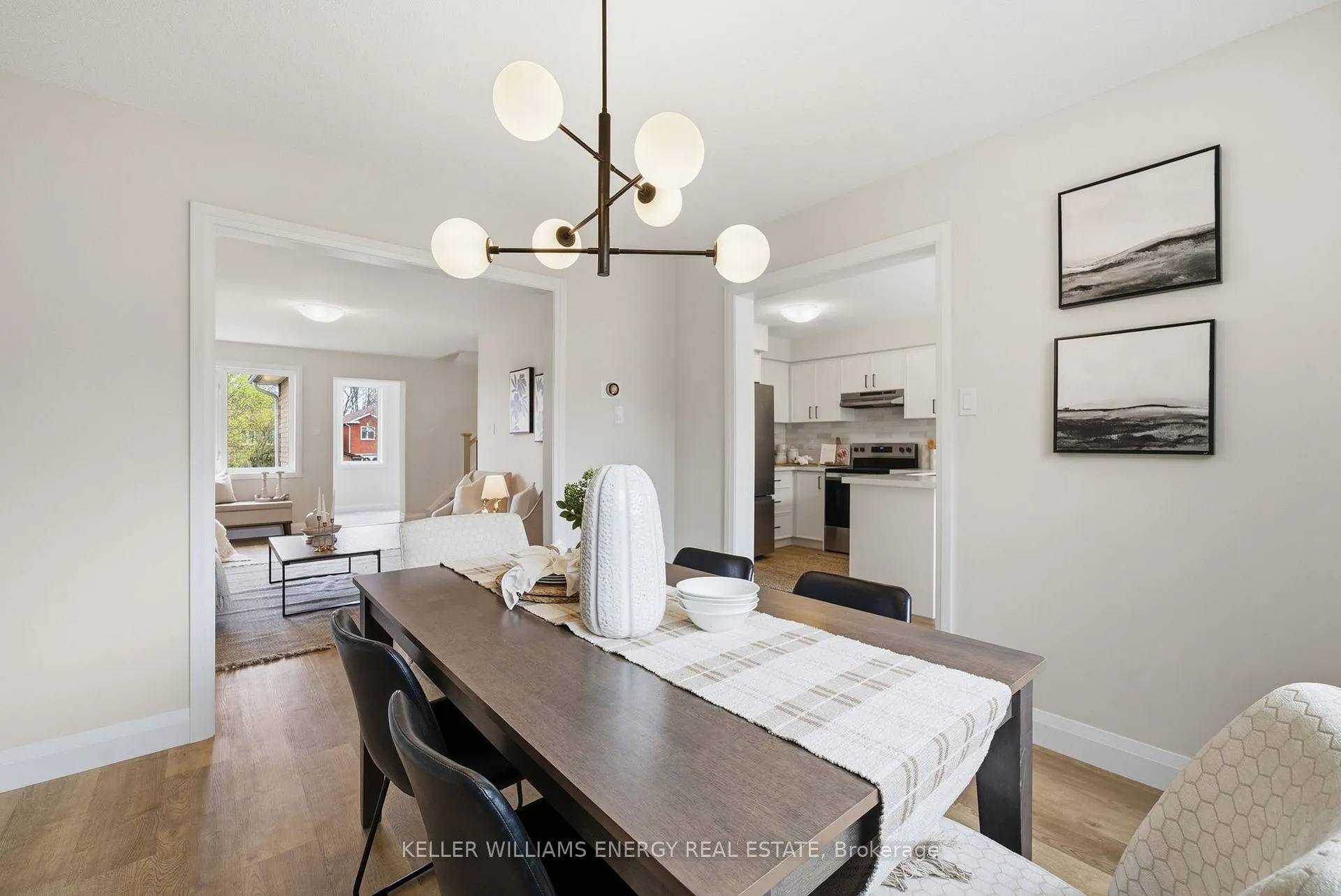 Photo 12 of 21 Elephant Hill Drive, Clarington, Bowmanville — HOMEH
