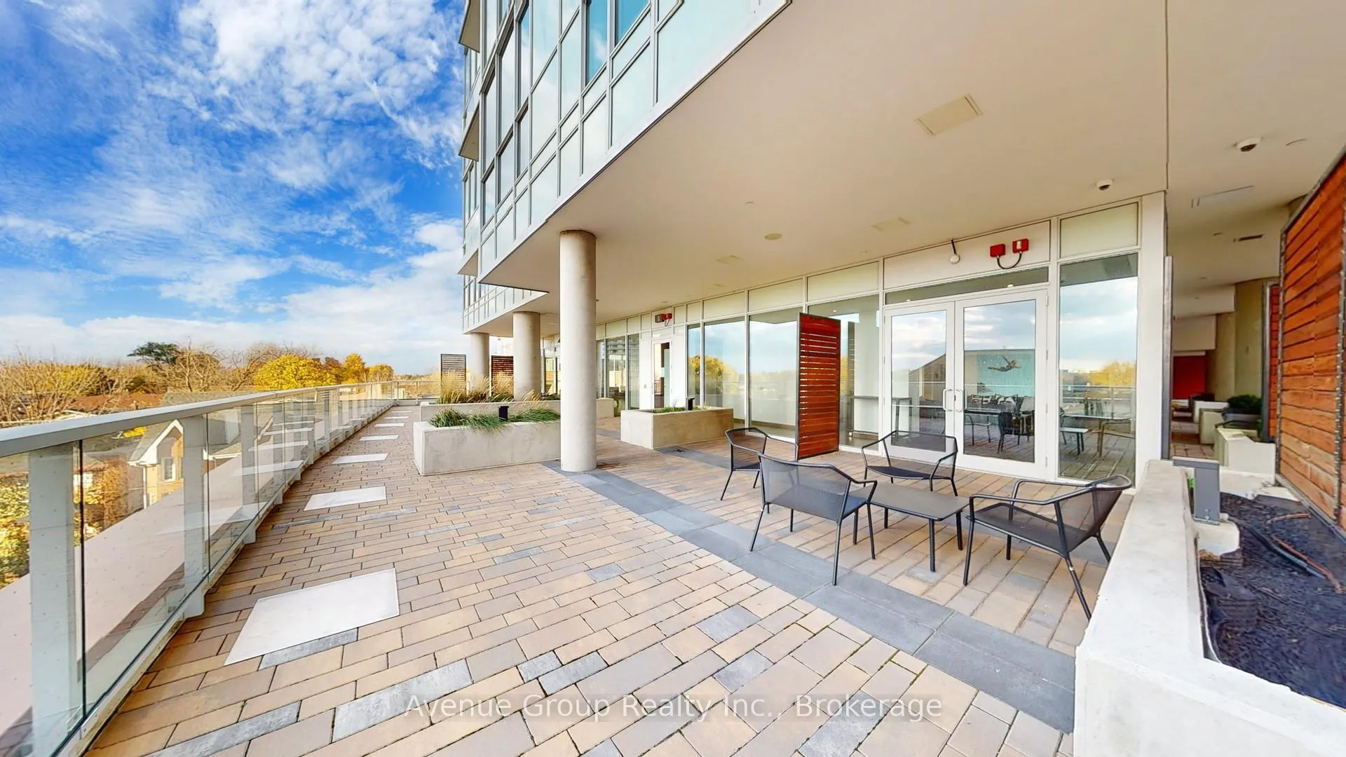 Photo 6 of Unit 2606, 33 Helendale Avenue, Toronto, Yonge-Eglinton — HOMEH