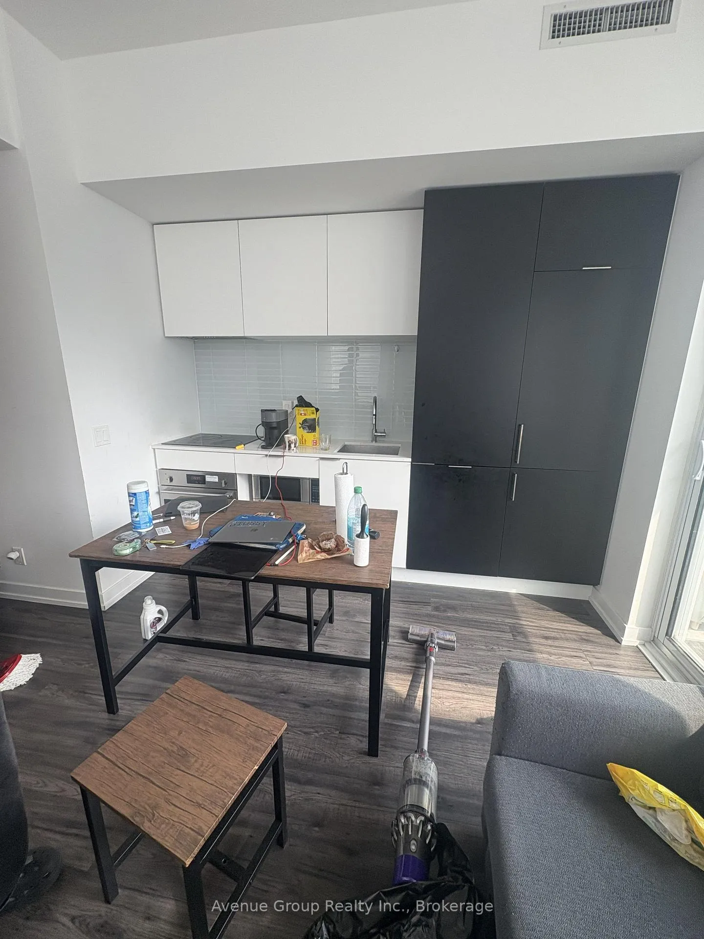 Photo 12 of Unit 2606, 33 Helendale Avenue, Toronto, Yonge-Eglinton — HOMEH