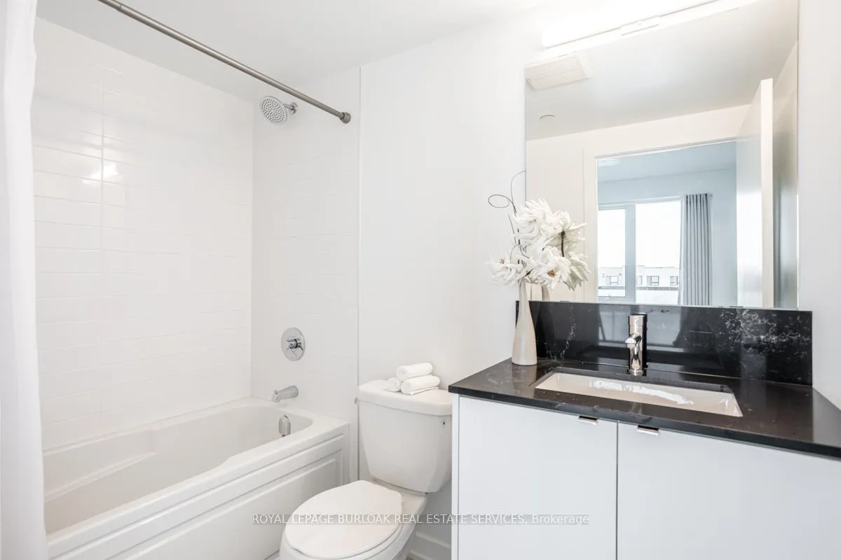 Photo 19 of Unit A320, 3210 Dakota Common, Burlington, Alton — HOMEH