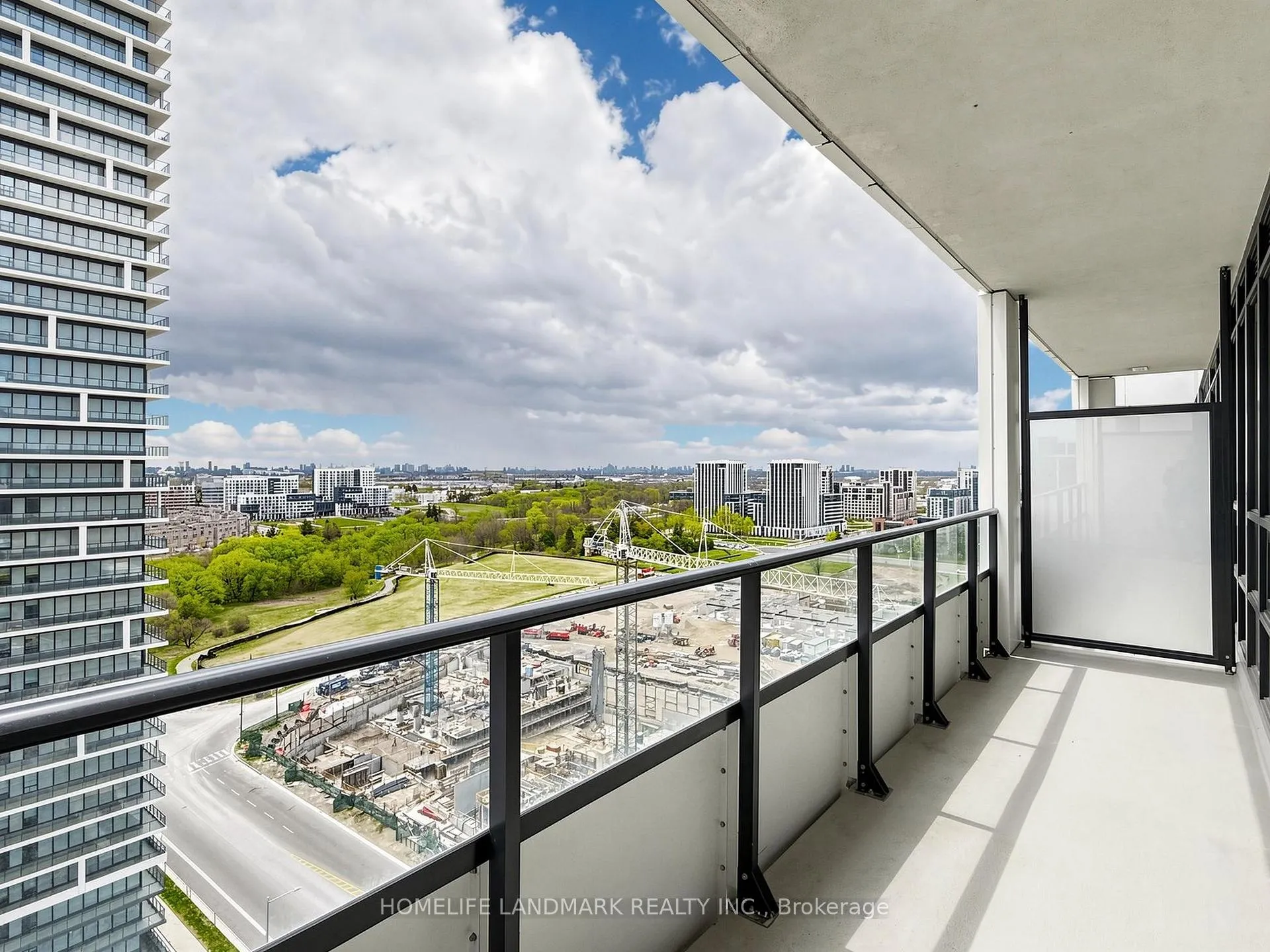 Photo 21 of Unit 2002, 38 Water Walk Drive, Markham, Unionville — HOMEH
