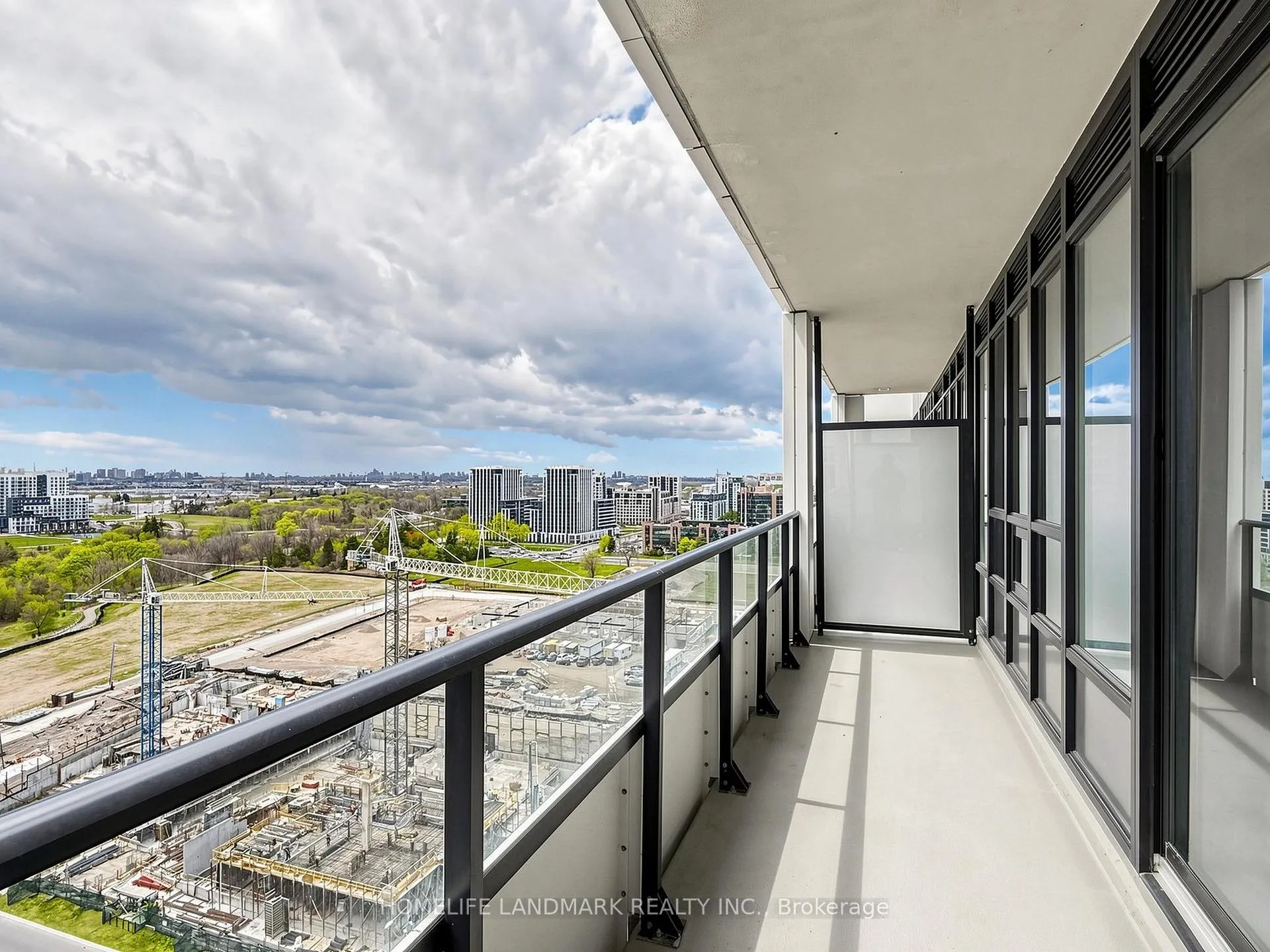 Photo 22 of Unit 2002, 38 Water Walk Drive, Markham, Unionville — HOMEH