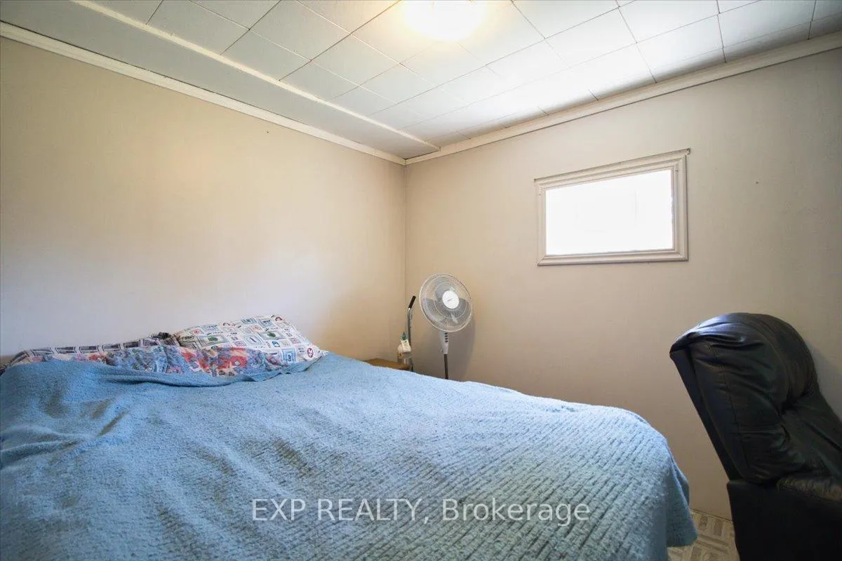 Photo 16 of 252 Queen Street, Chatham-Kent, Highgate — HOMEH