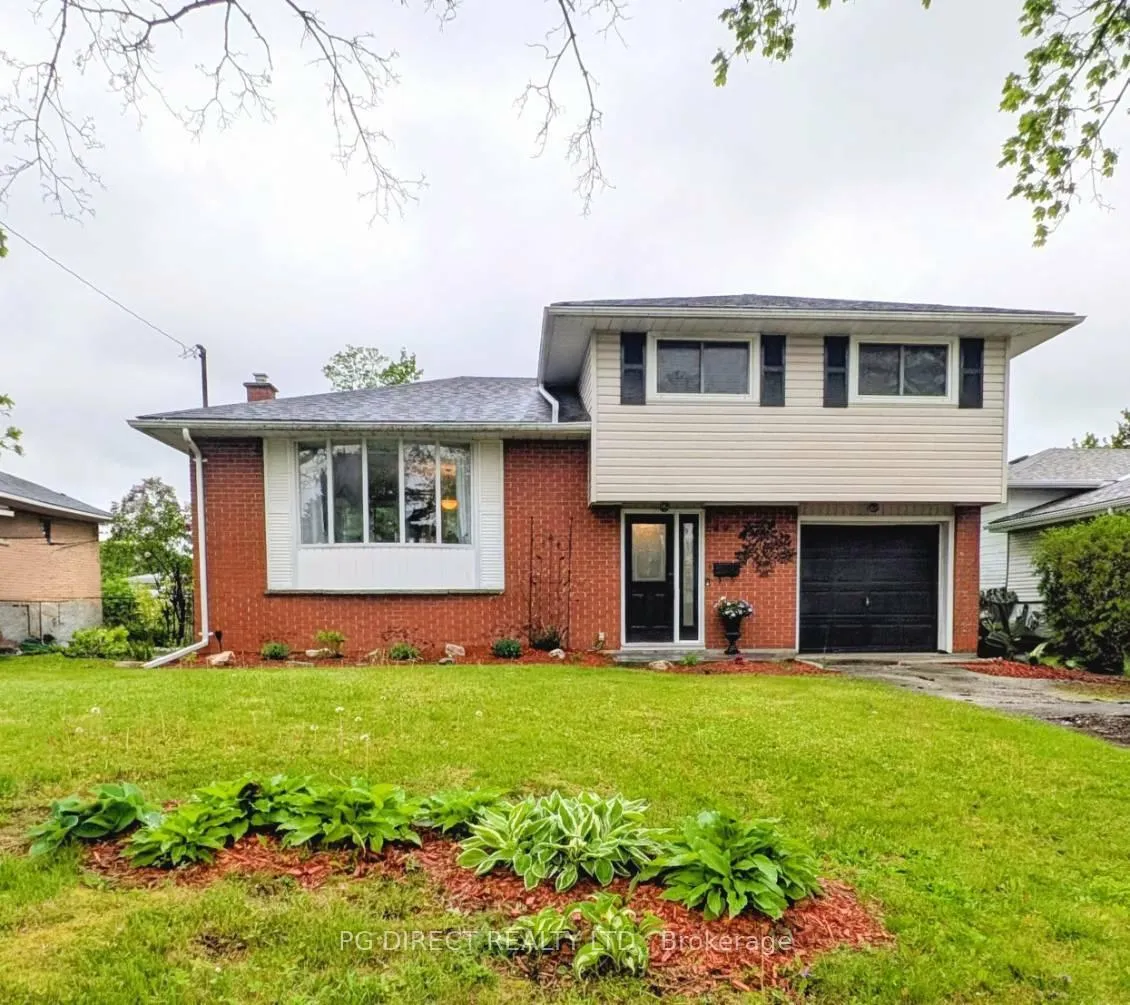 Photo 2 of 49 Janlyn Crescent, Belleville, Belleville Ward — HOMEH