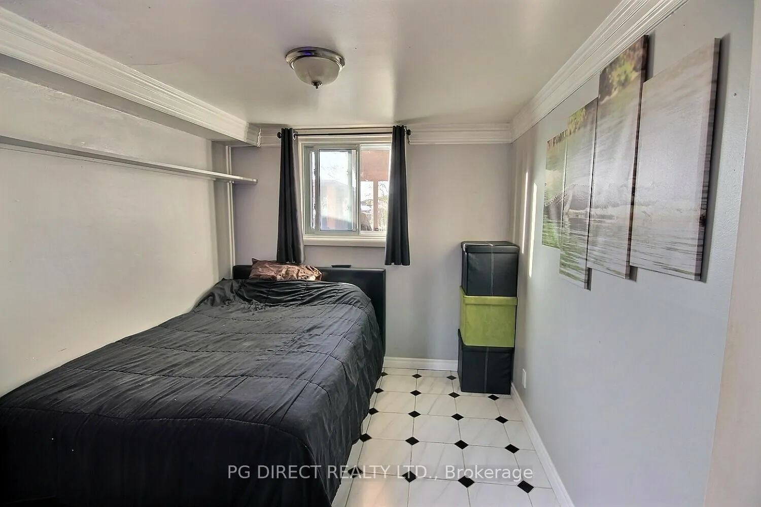 Photo 12 of 49 Janlyn Crescent, Belleville, Belleville Ward — HOMEH