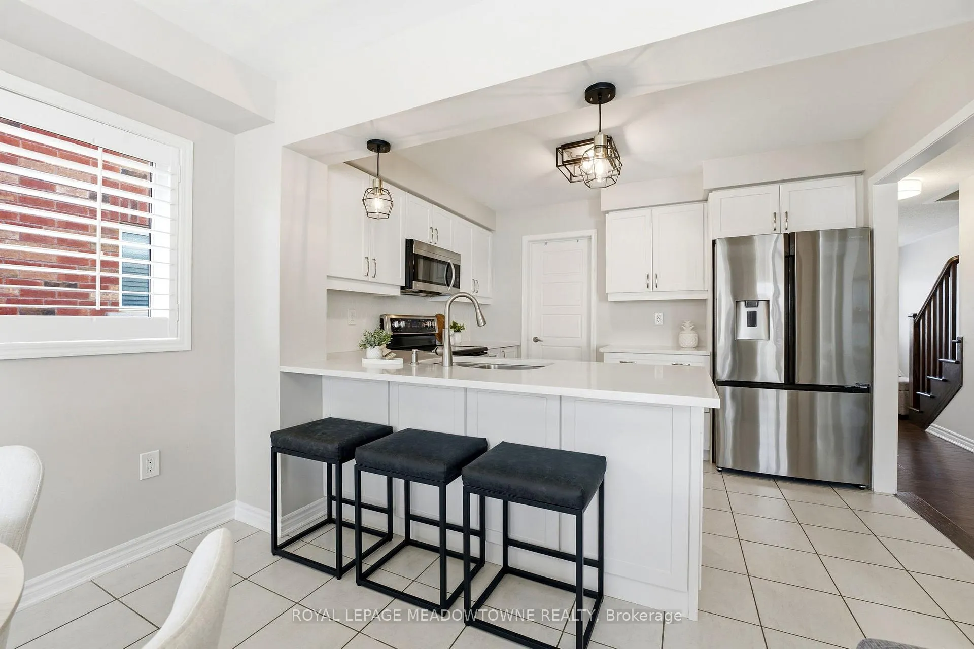 Photo 8 of 112 Whitlock Avenue, Milton, Ford — HOMEH
