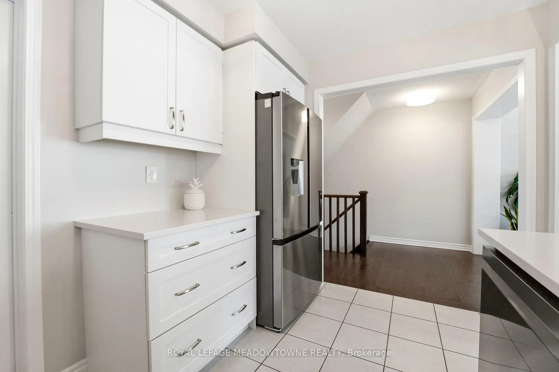 Photo 11 of 112 Whitlock Avenue, Milton, Ford — HOMEH